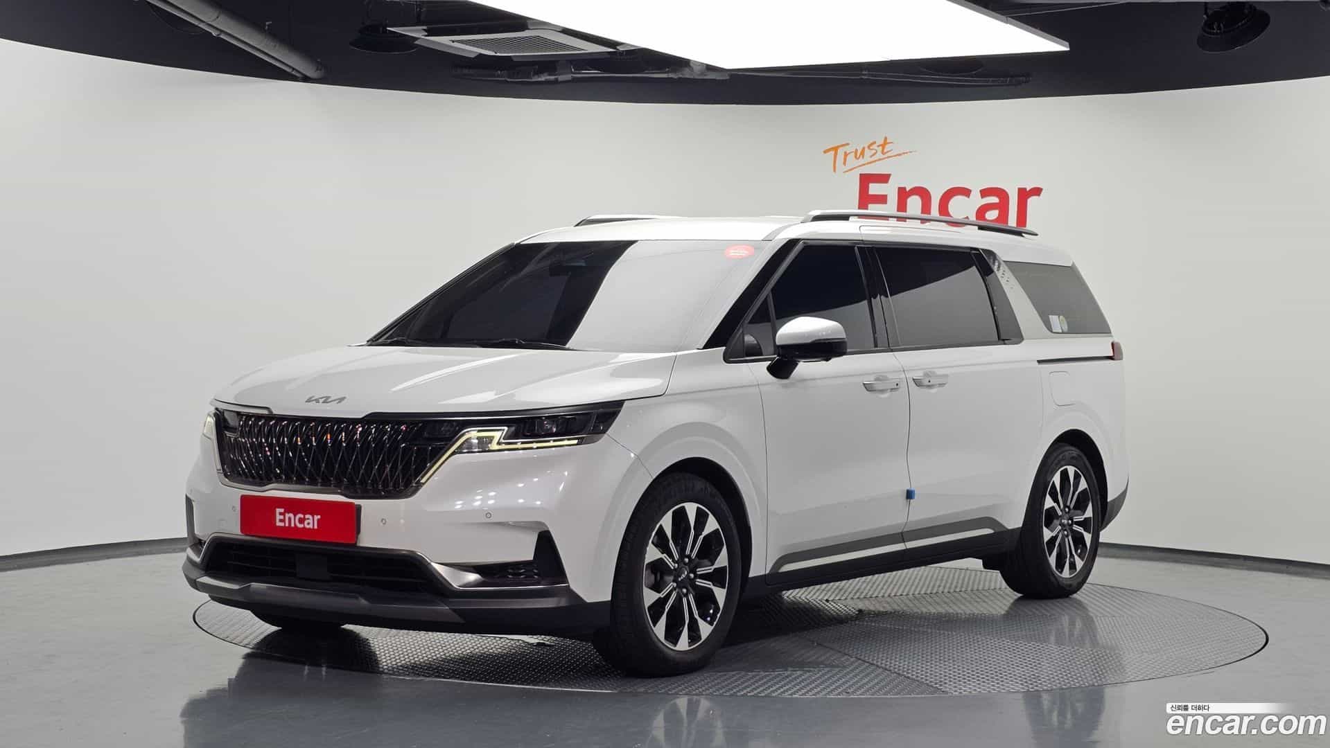 Canival Kia 2021.11-OUTER-001