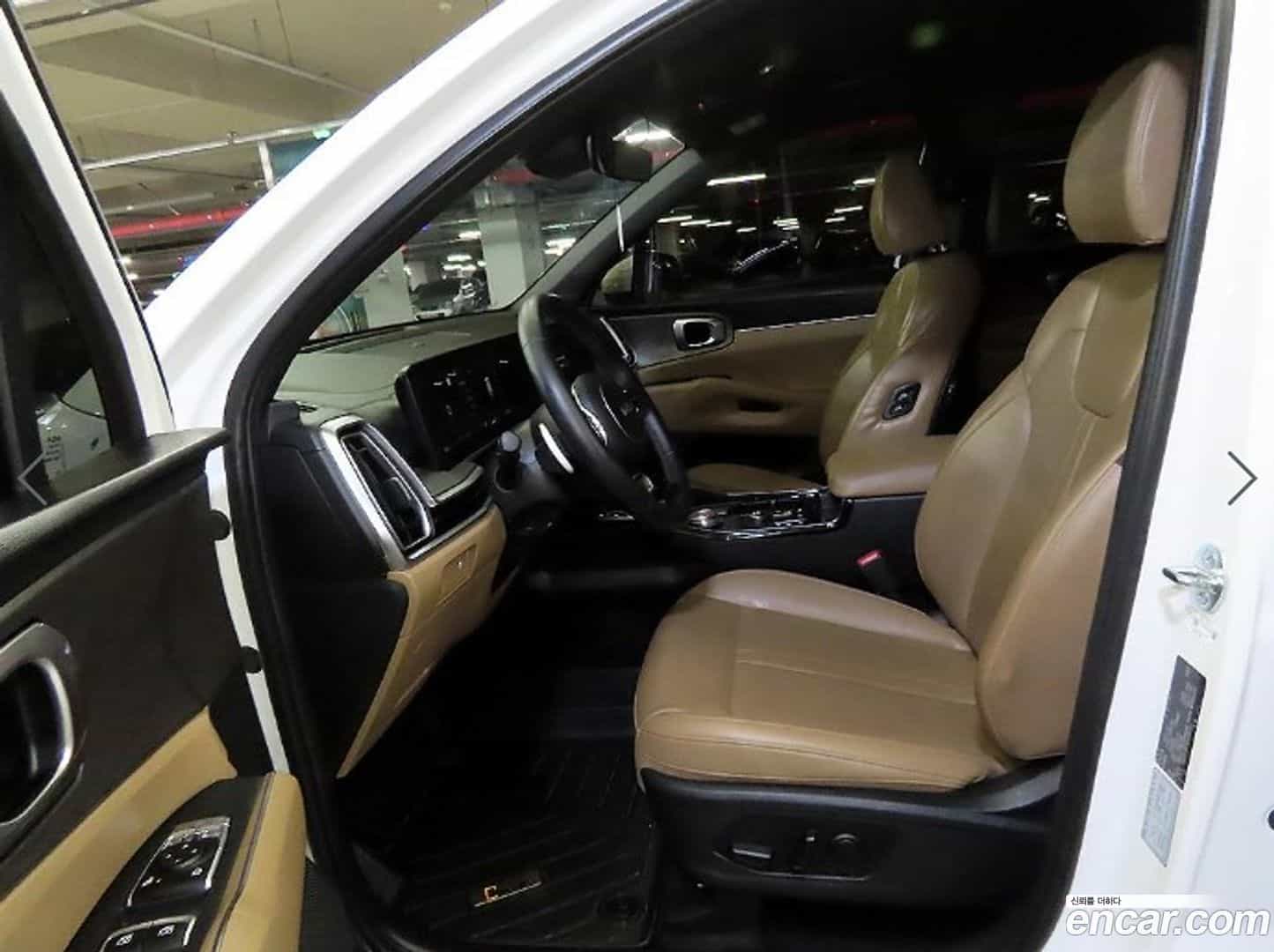 Sorento Kia 2024.8-OUTER-006