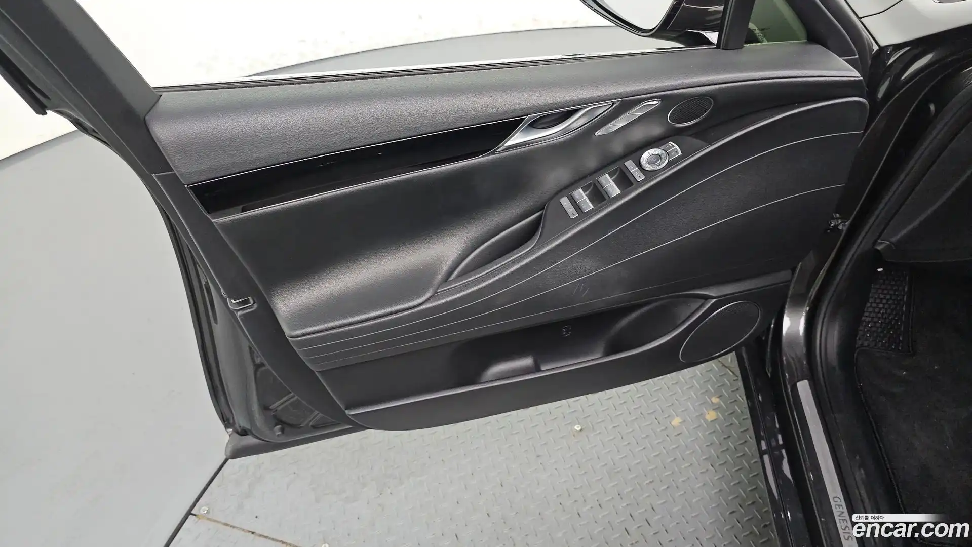 G80 Genesis 2022.5-INNER-034