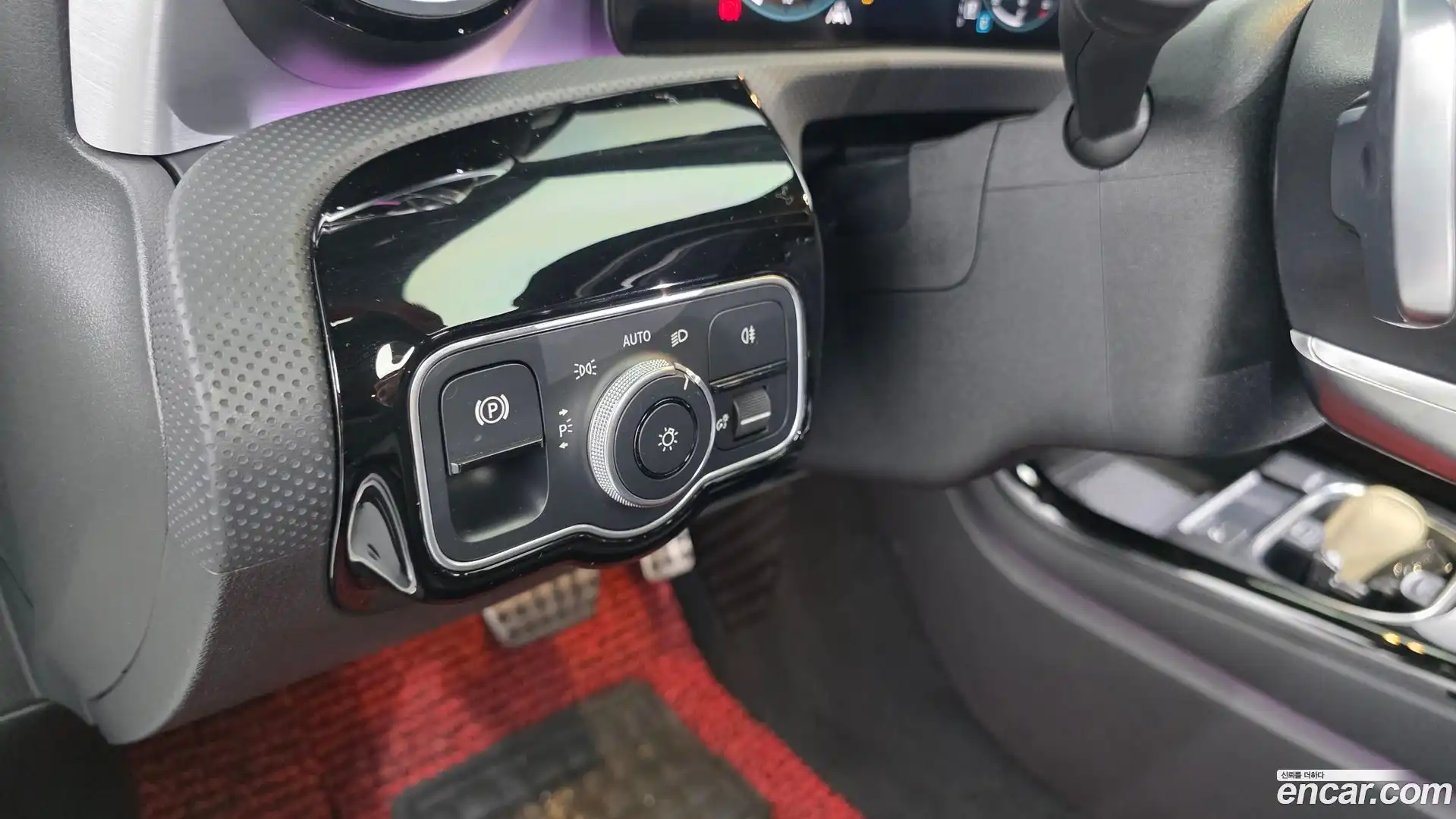 CLA-Class Mercedes-Benz 2021.5-OPTION-040