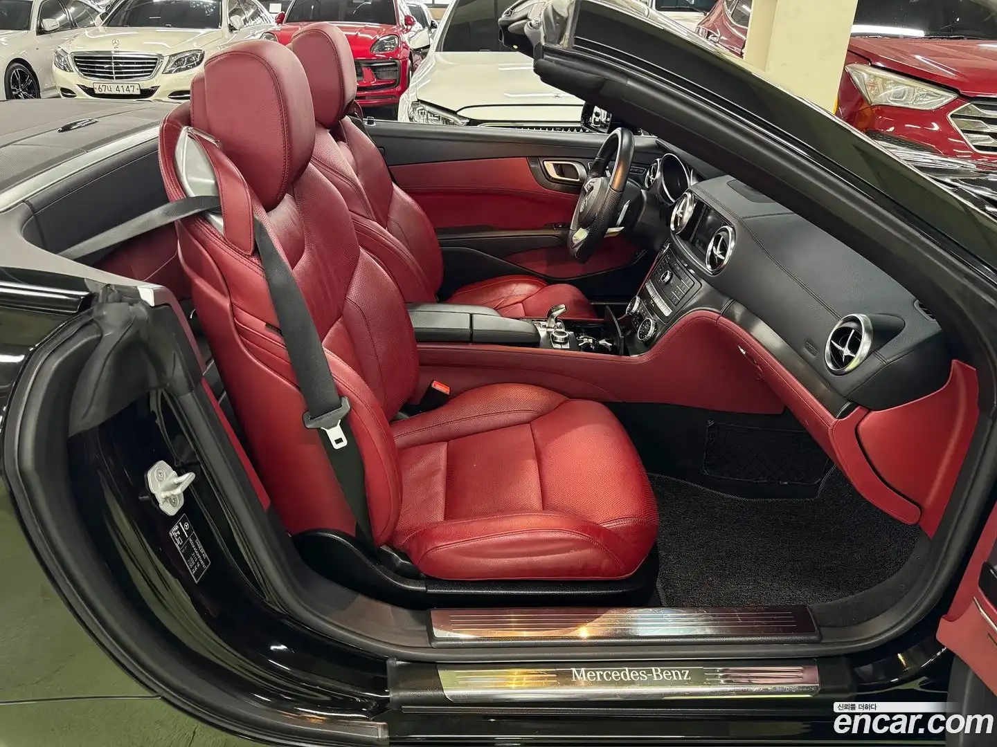 SL-Class Mercedes-Benz 2017.4-OPTION-017