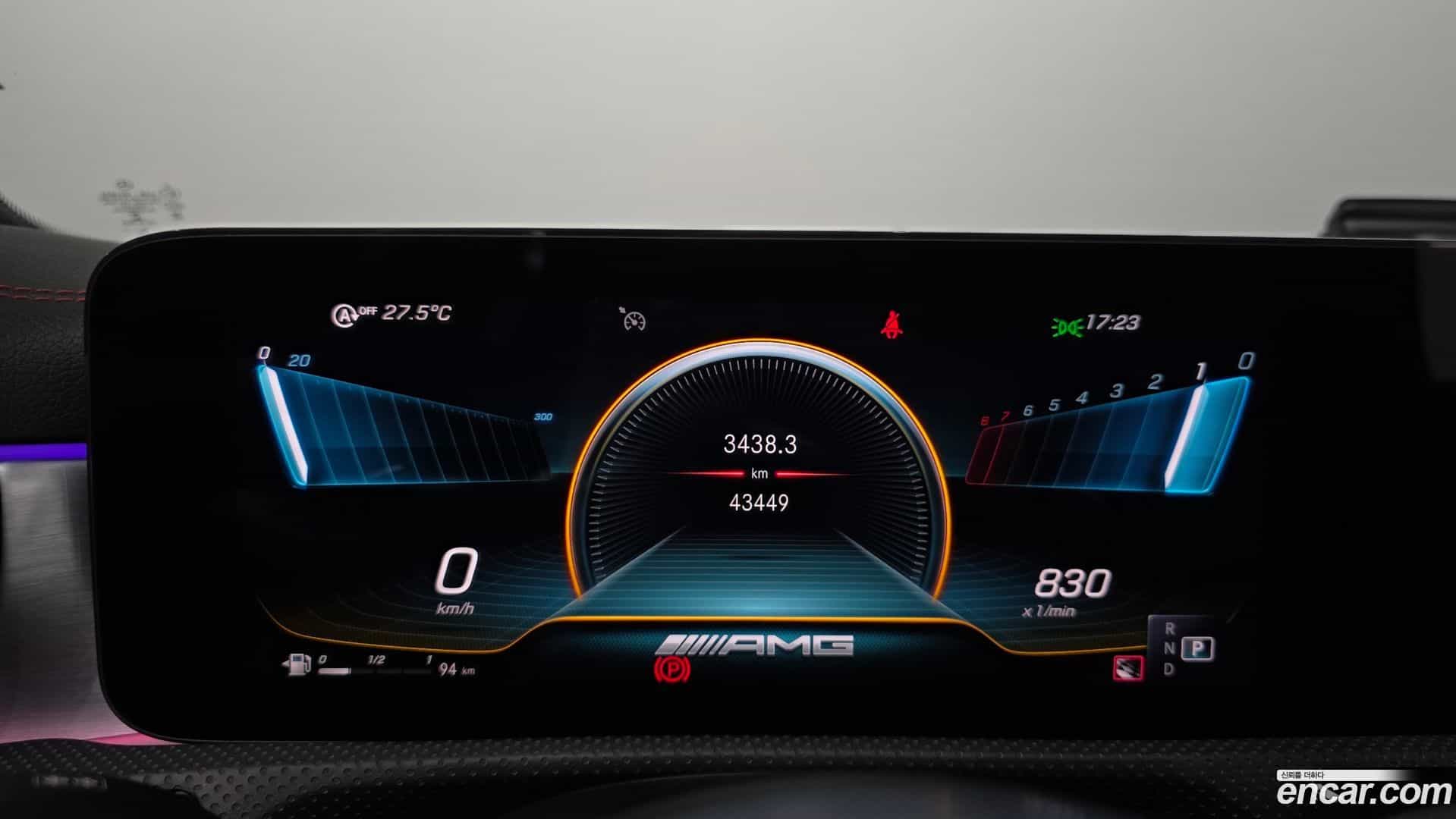 CLA-Class Mercedes-Benz 2021.6-INNER-008