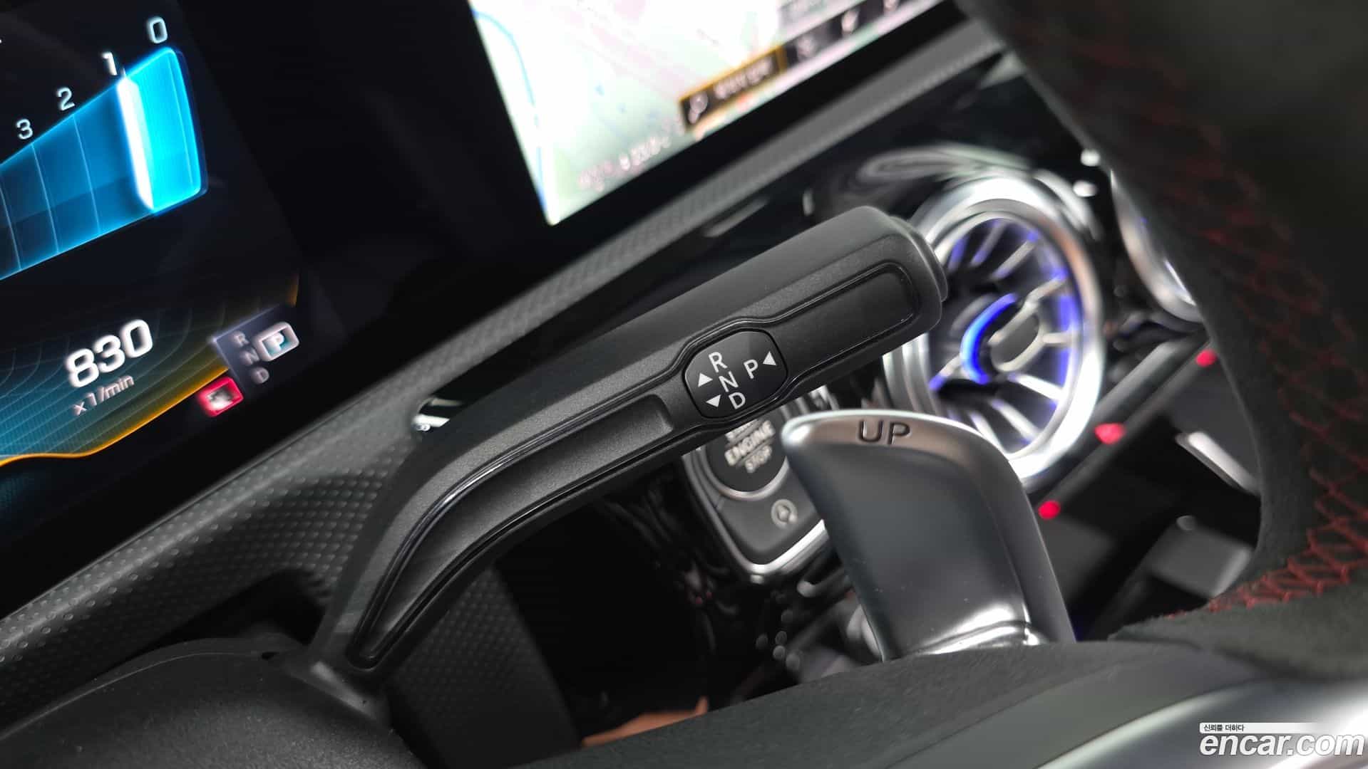 CLA-Class Mercedes-Benz 2021.6-INNER-009