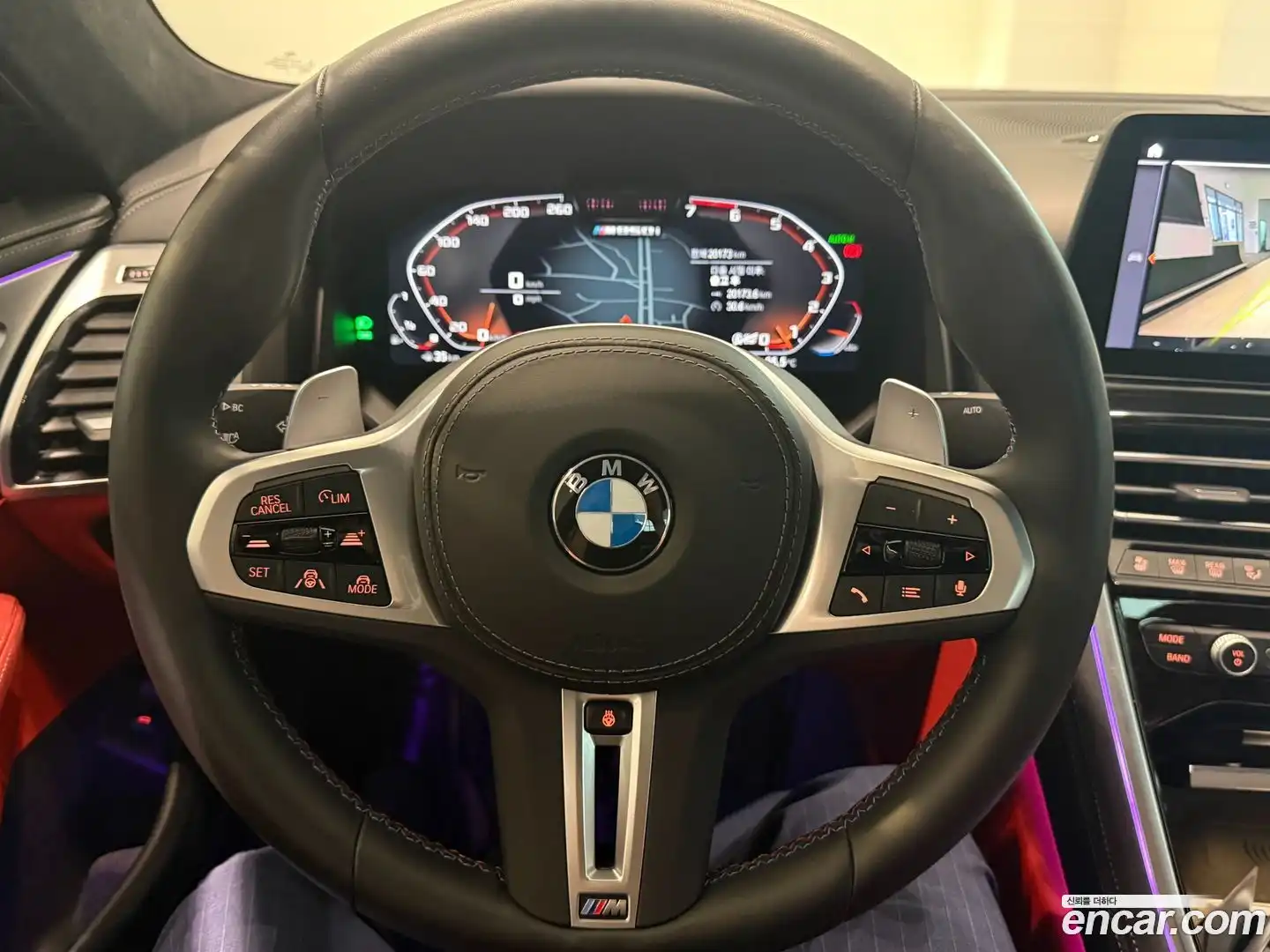 8-Series BMW 2023.8-OPTION-016