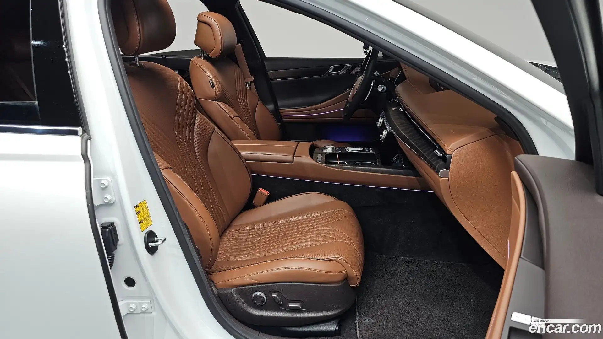 G80 Genesis 2020.6-INNER-036