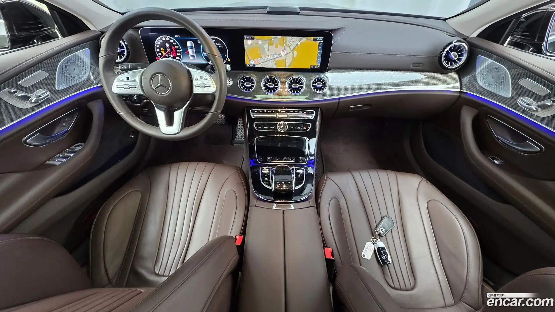 CLS-Class Mercedes-Benz 2020.4-INNER-007
