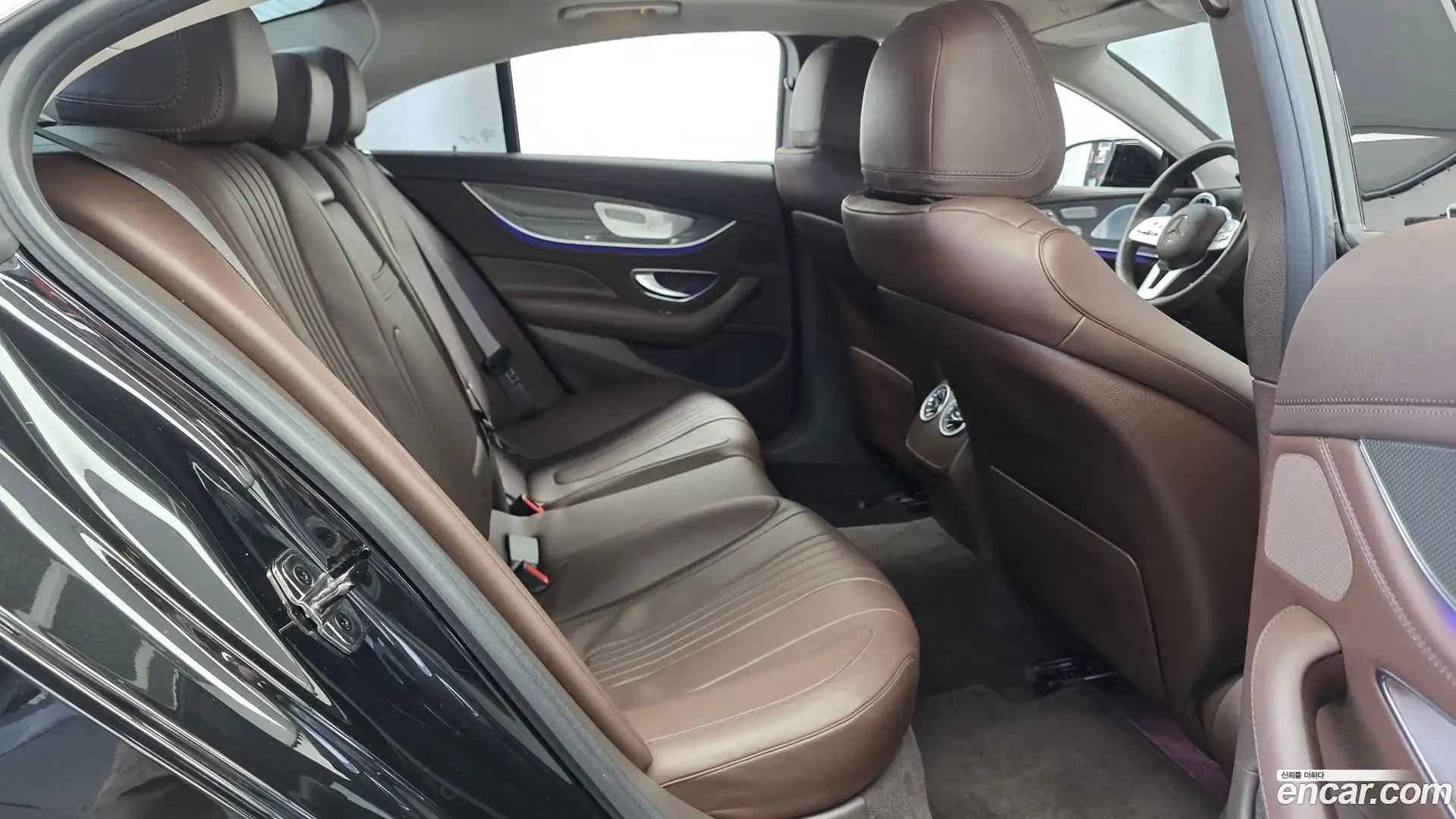 CLS-Class Mercedes-Benz 2020.4-OPTION-015