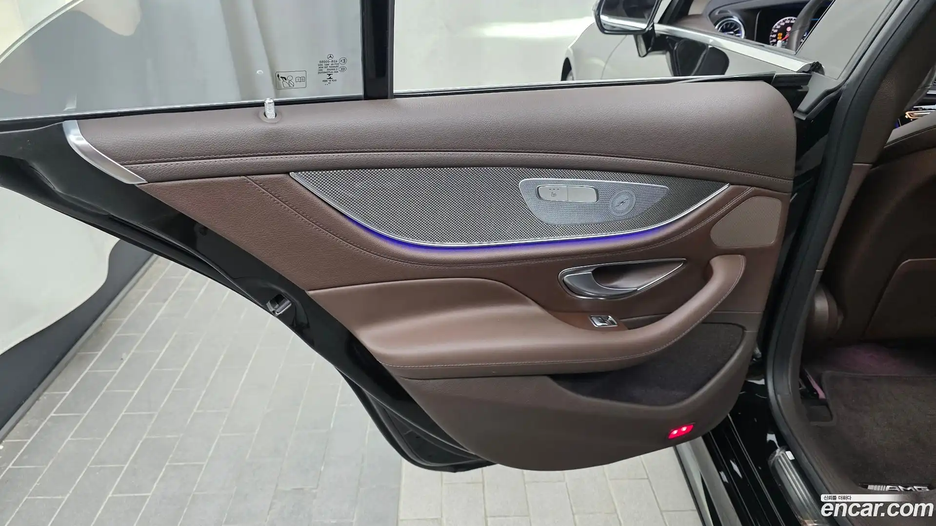 CLS-Class Mercedes-Benz 2020.4-INNER-035