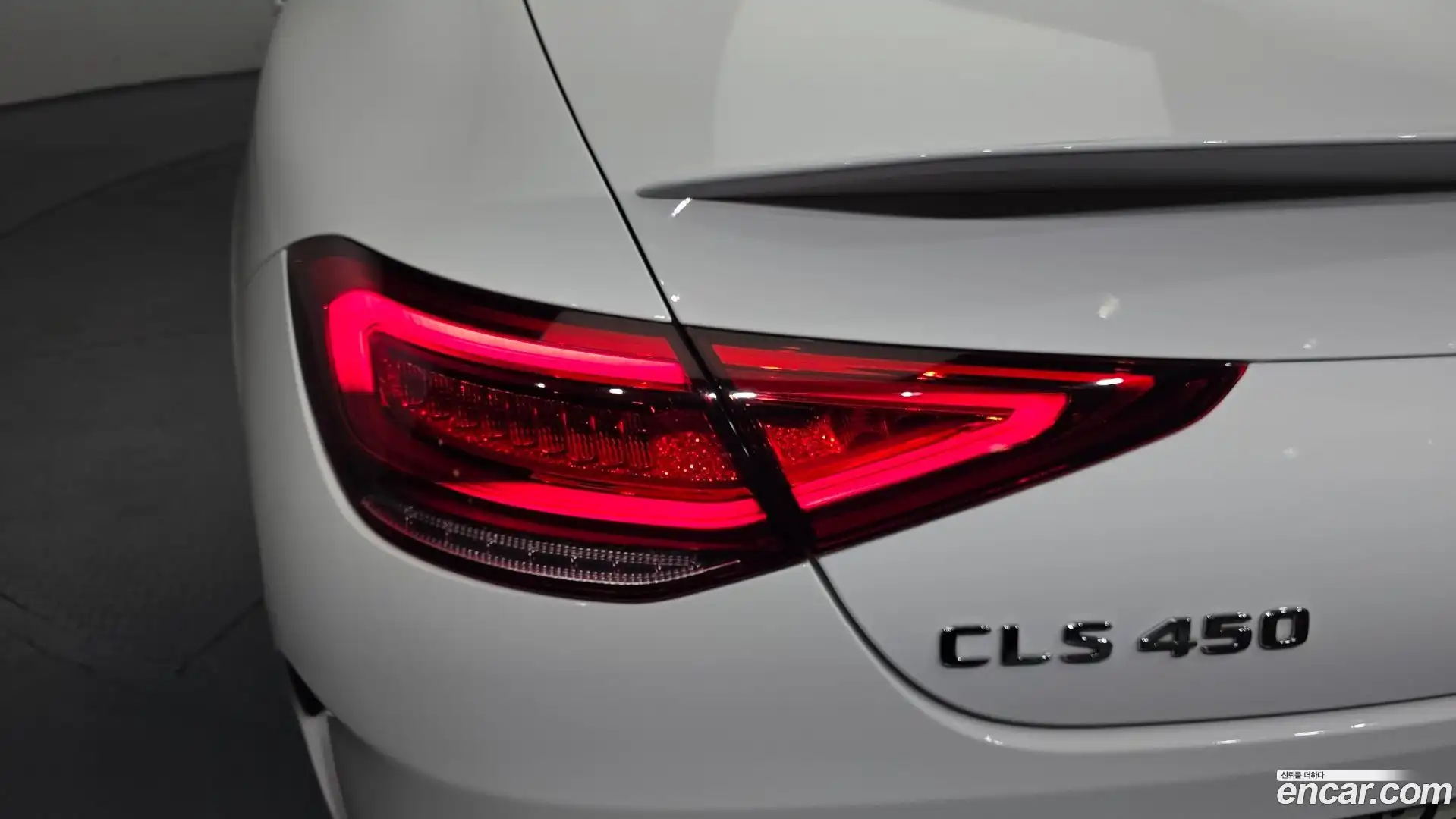 CLS-Class Mercedes-Benz 2021.5-OUTER-033