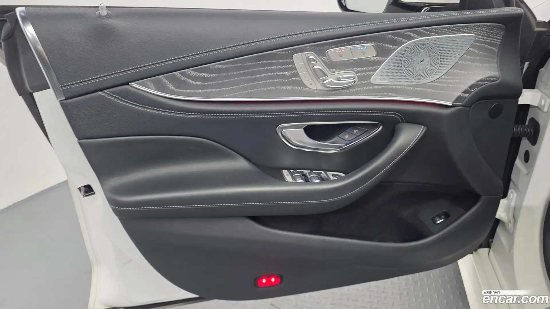 CLS-Class Mercedes-Benz 2021.5-INNER-034