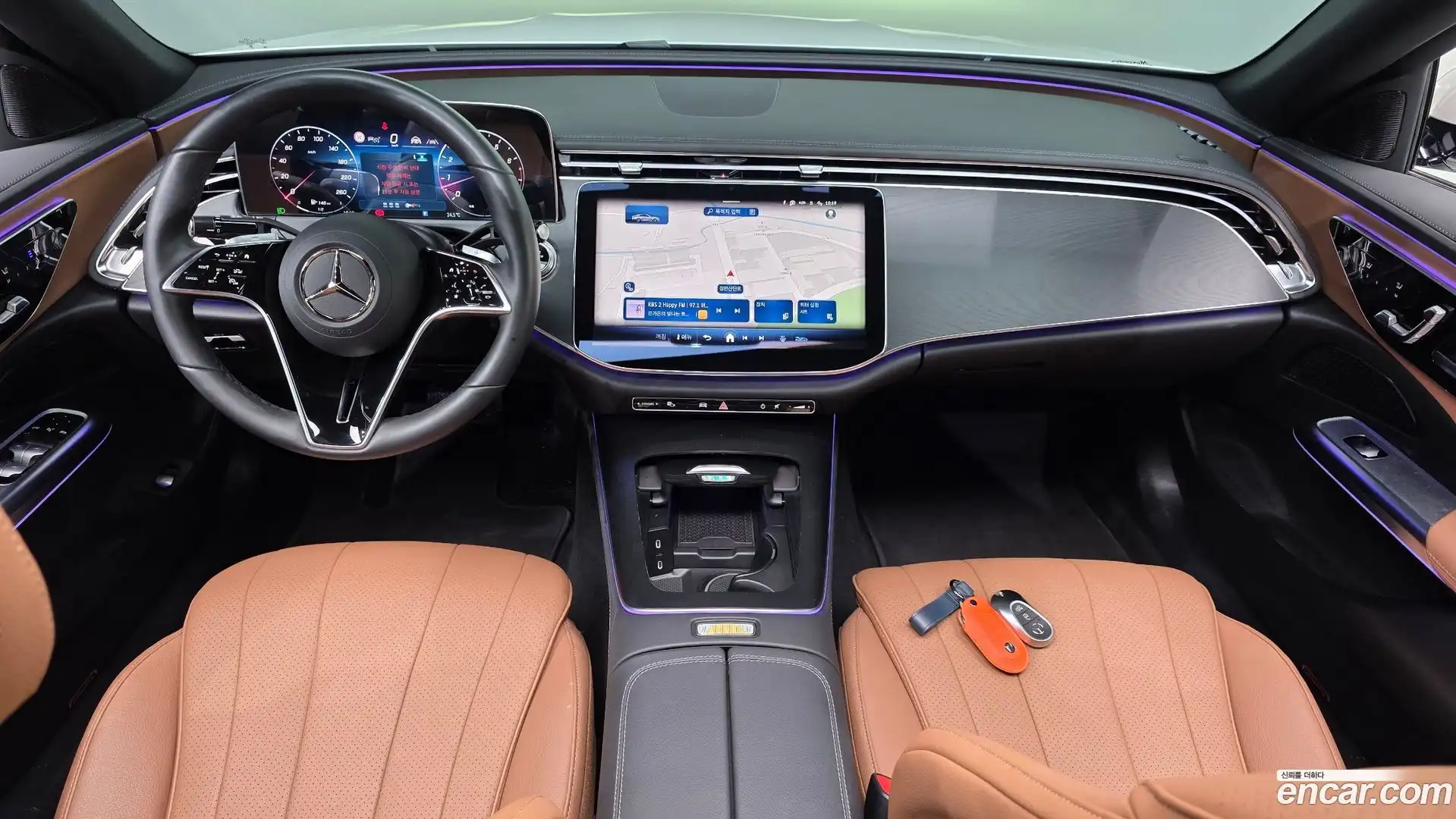 E-Class Mercedes-Benz 2025.1-INNER-007