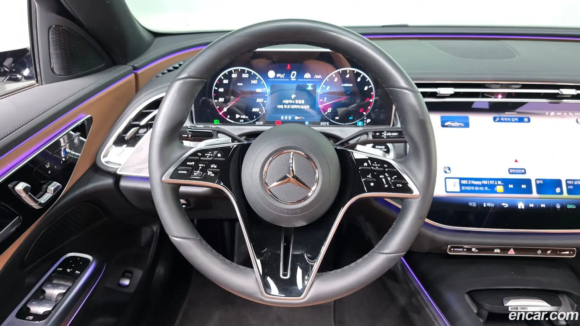 E-Class Mercedes-Benz 2025.1-OPTION-017