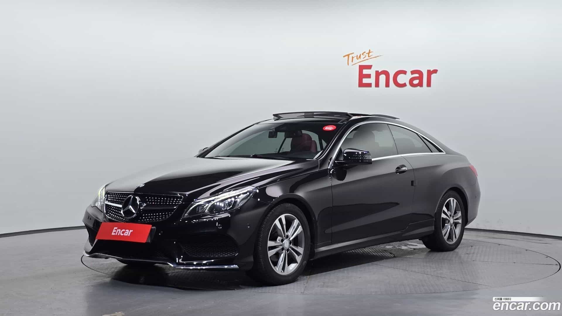 E-Class Mercedes-Benz 2015.8-OUTER-001