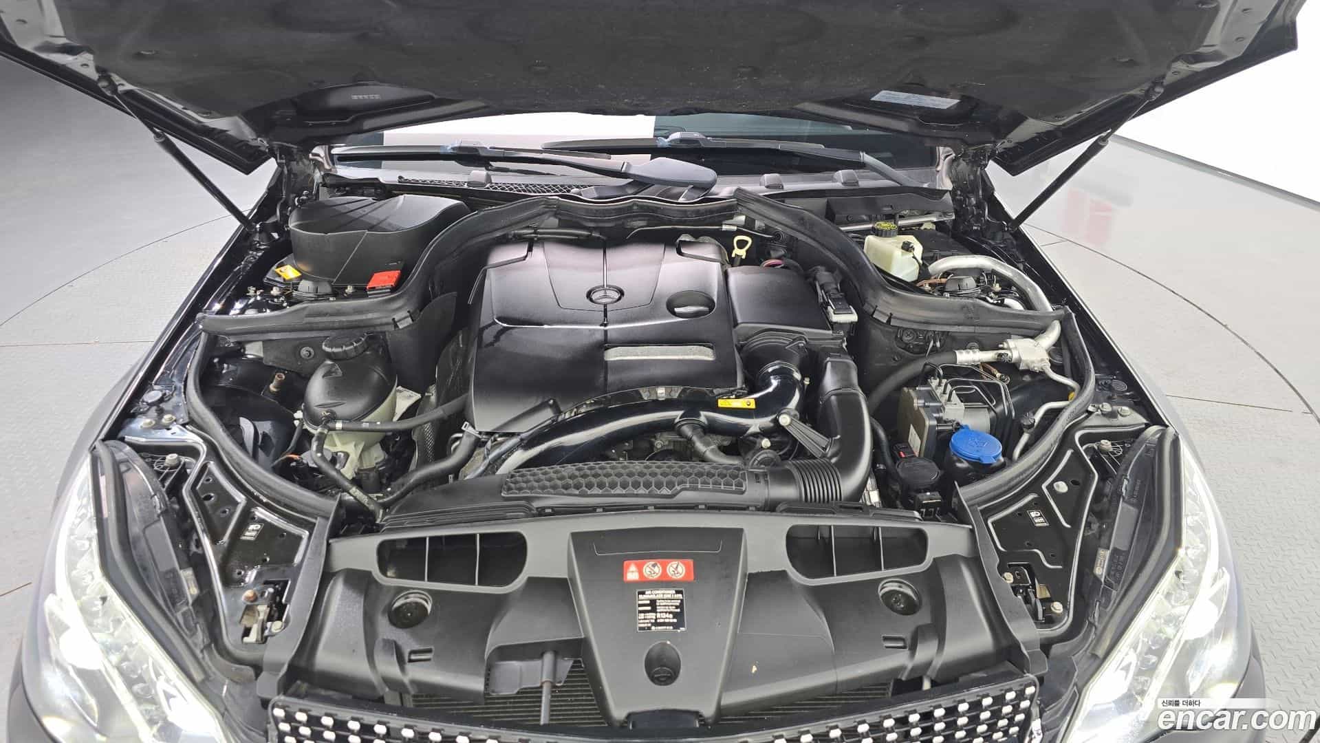 E-Class Mercedes-Benz 2015.8-OUTER-006
