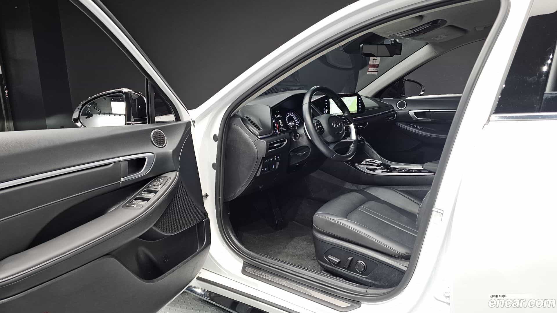 Sonata Hyundai 2021.11-INNER-010