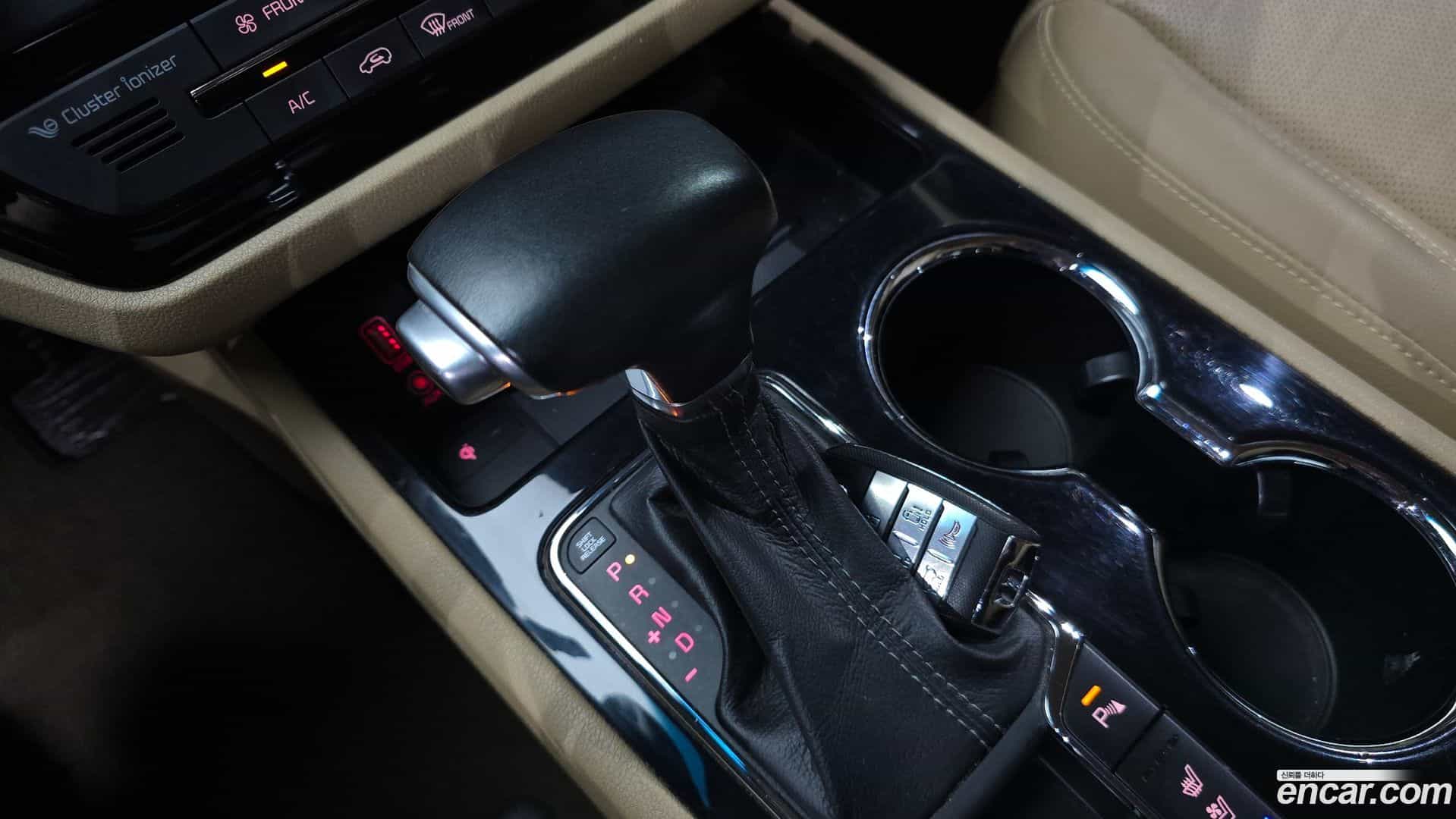Canival Kia 2018.7-INNER-009