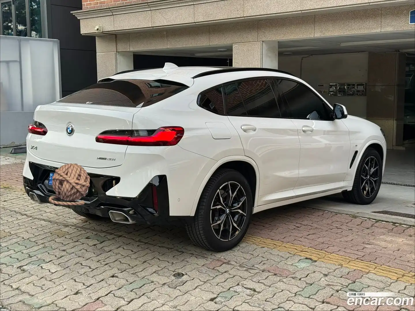 X4 BMW 2023.0-OUTER-003