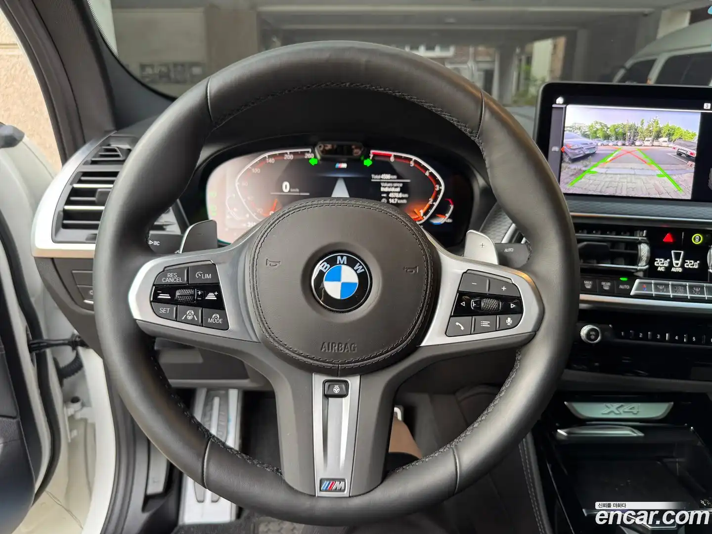 X4 BMW 2023.0-INNER-007