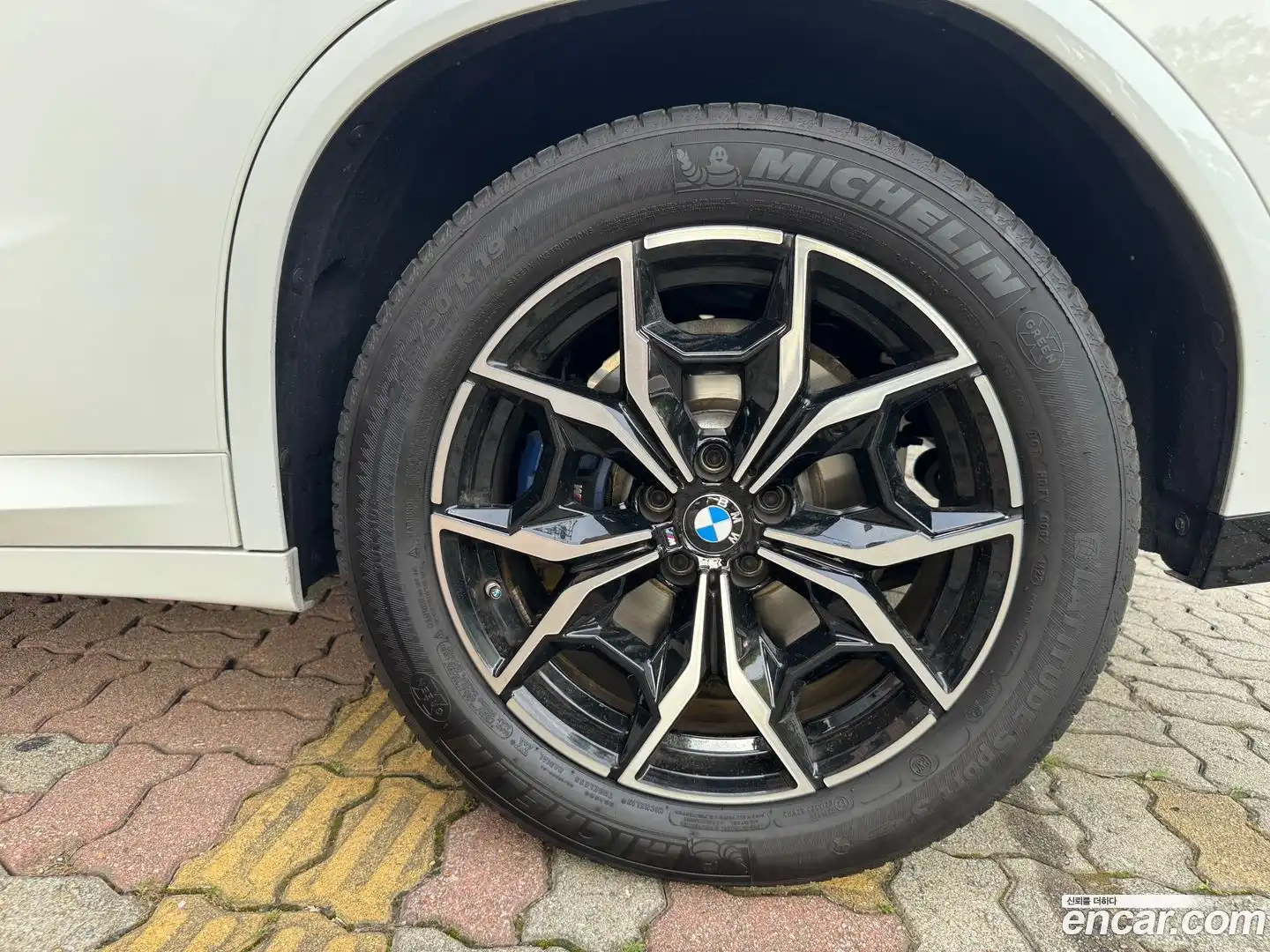 X4 BMW 2023.0-OPTION-022
