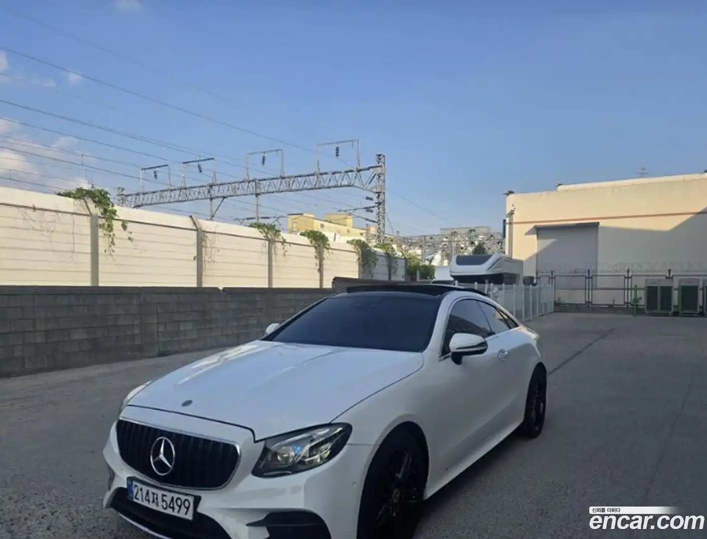 E-Class Mercedes-Benz 2017.11-OUTER-001