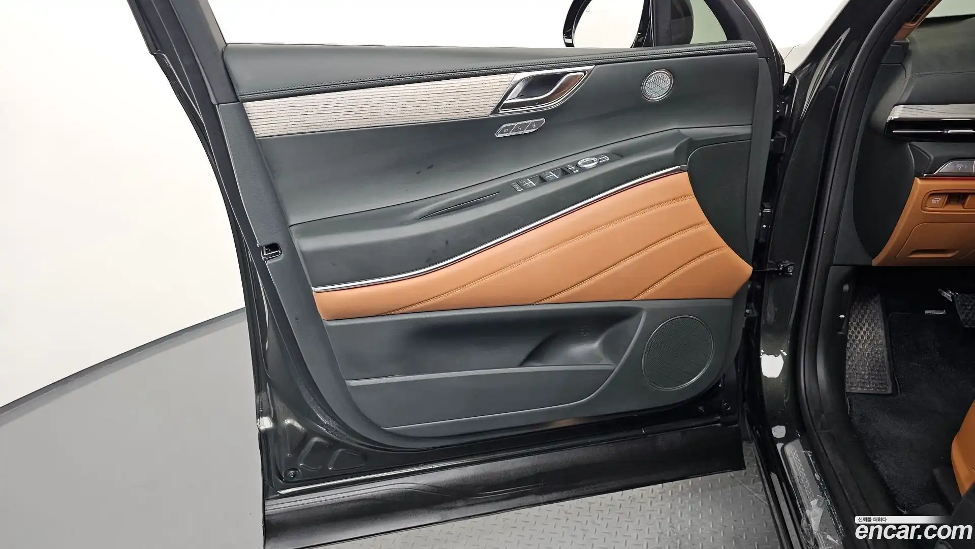GV80 Genesis 2025.1-INNER-034