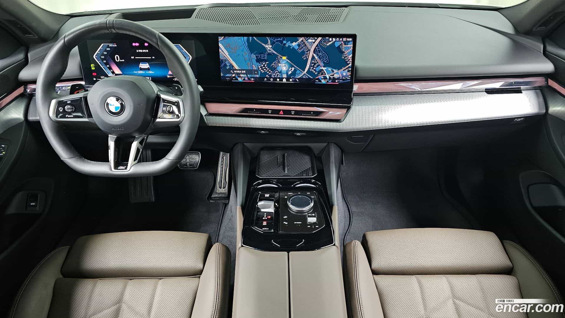 5-Series BMW 2025.1-INNER-007
