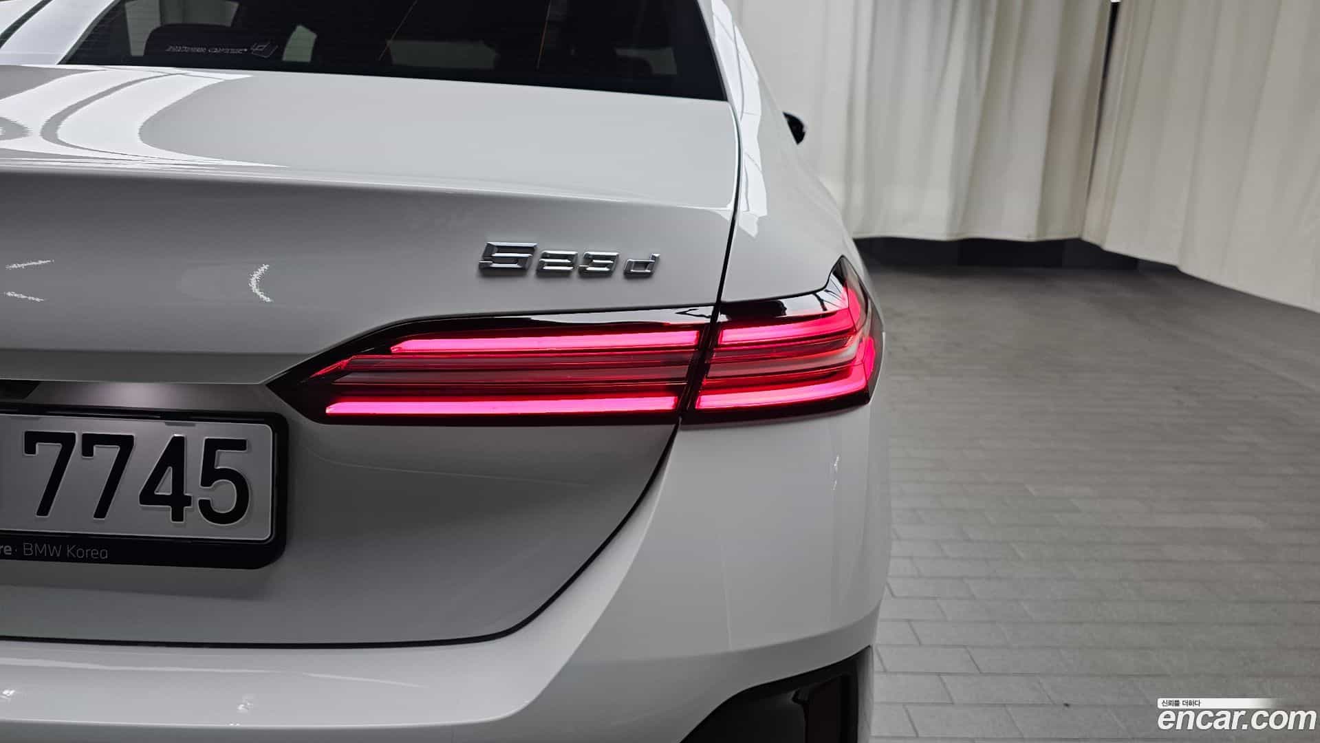 5-Series BMW 2025.1-OUTER-033