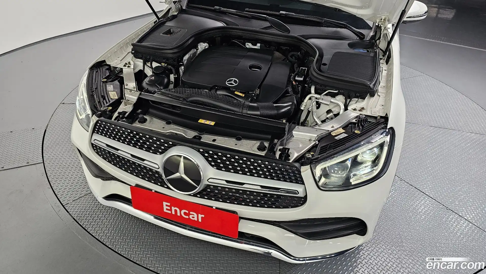 GLC-Class Mercedes-Benz 2020.3-OUTER-006