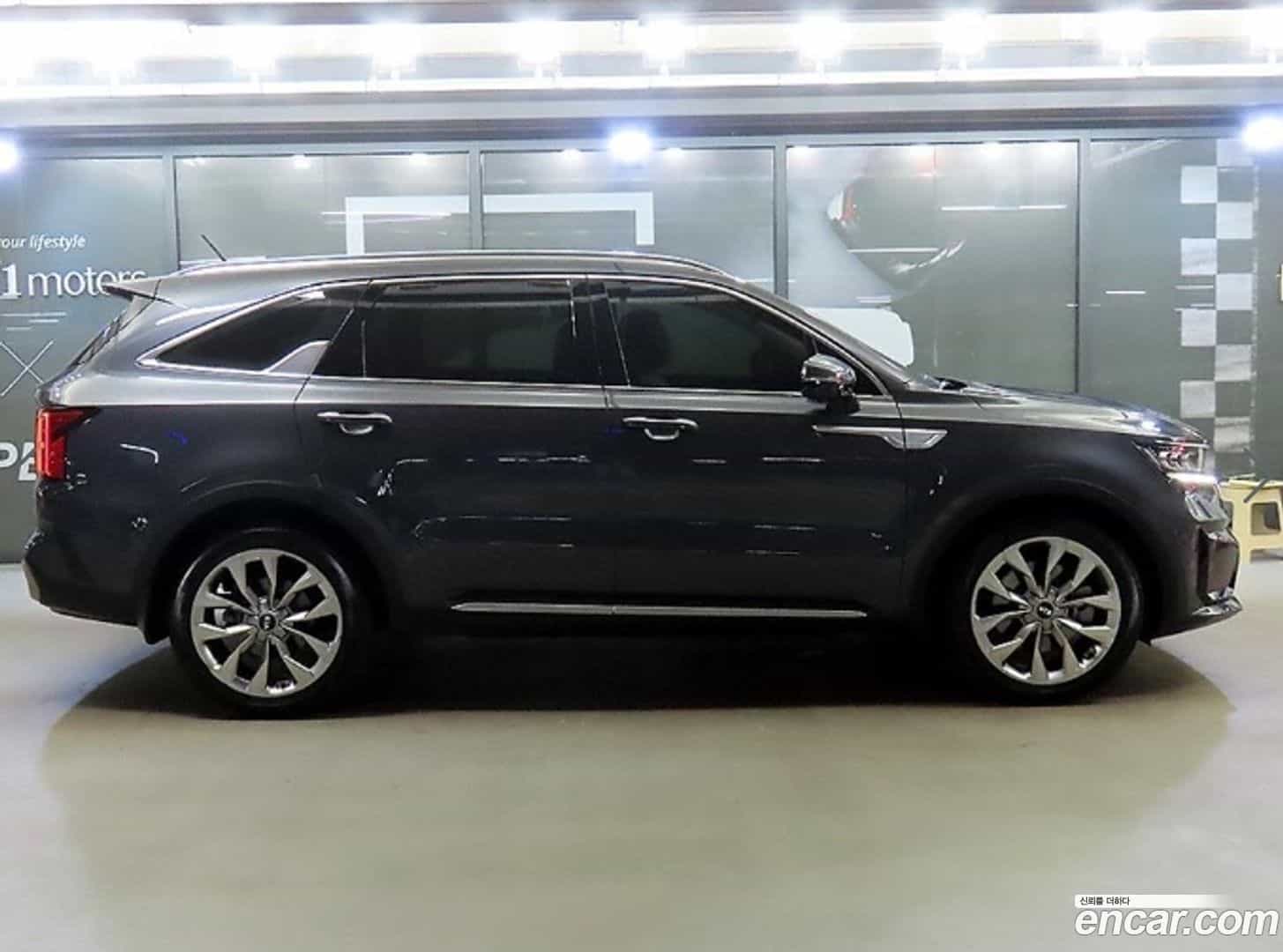 Sorento Kia 2021.4-OUTER-003