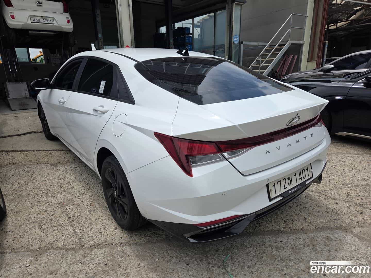 AVANTE Hyundai 2022.8-OUTER-003