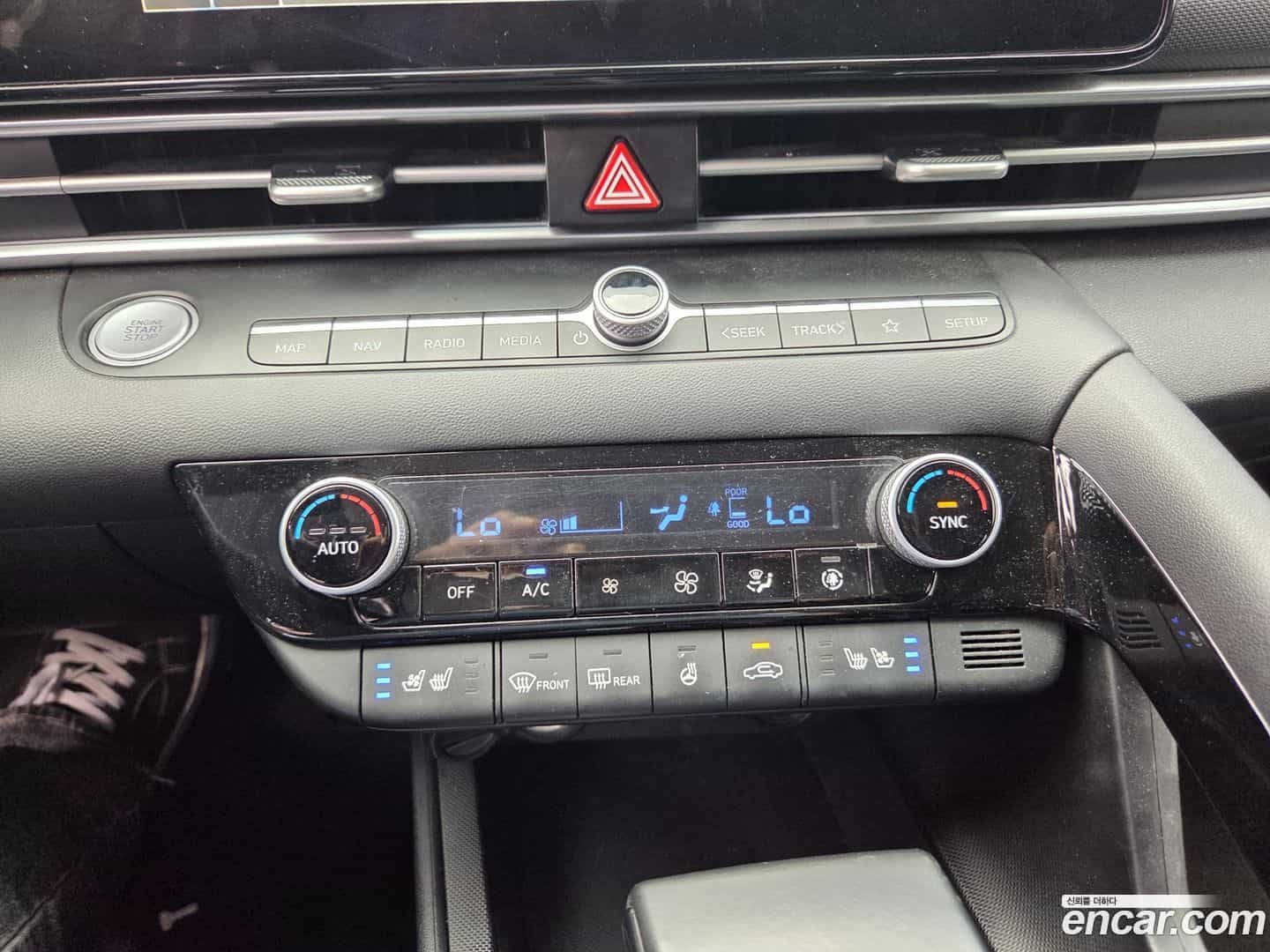 AVANTE Hyundai 2022.8-OPTION-015