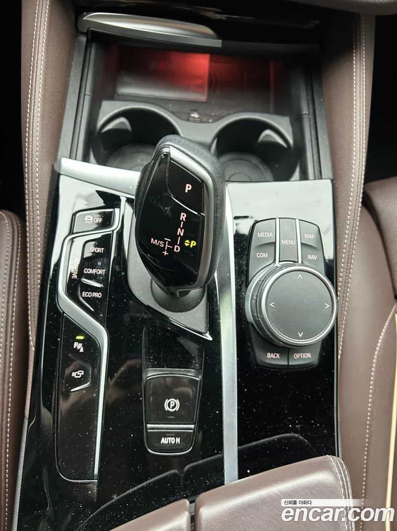 5-Series BMW 2021.8-OPTION-016