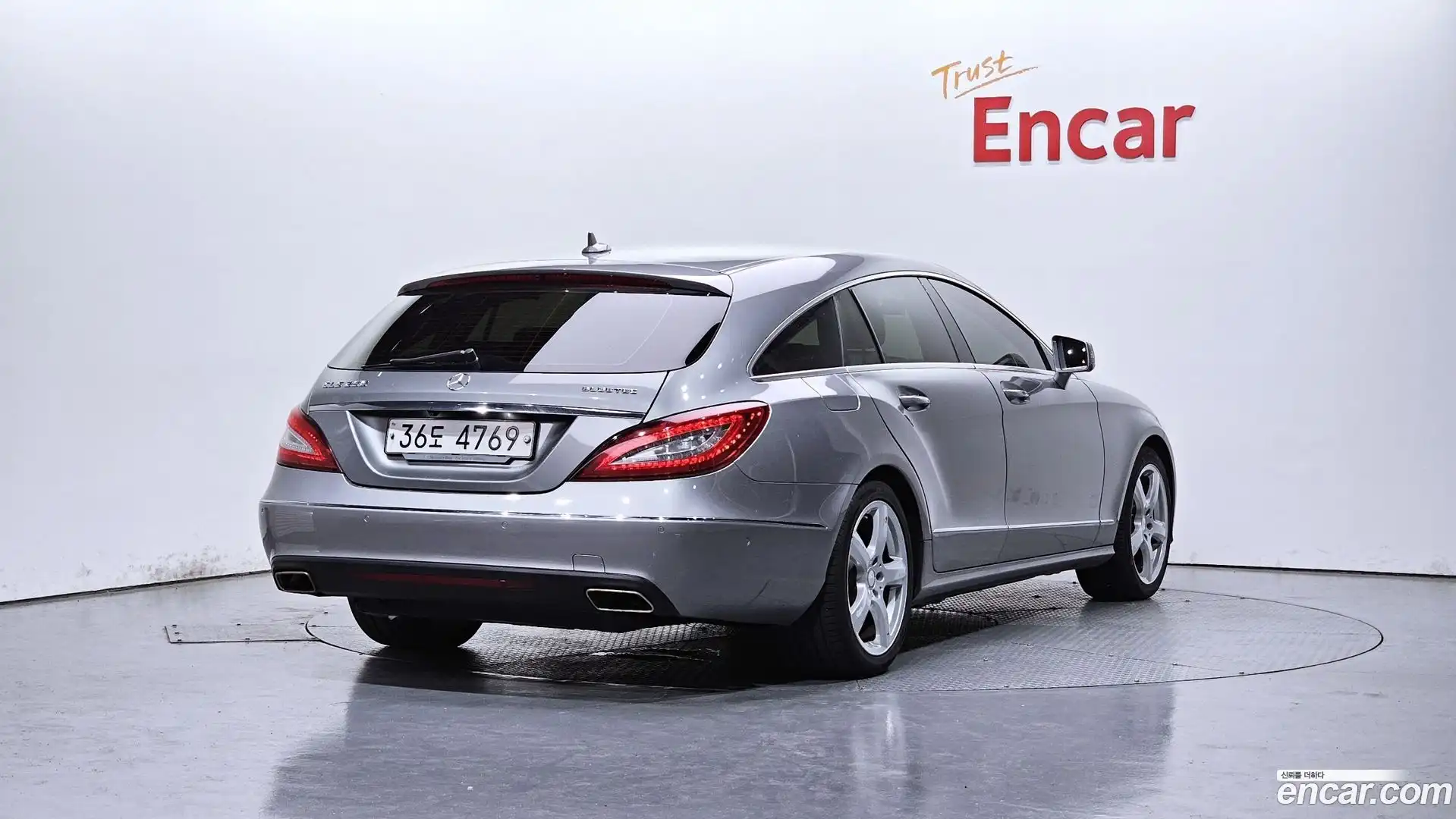CLS-Class Mercedes-Benz 2015.2-OUTER-002