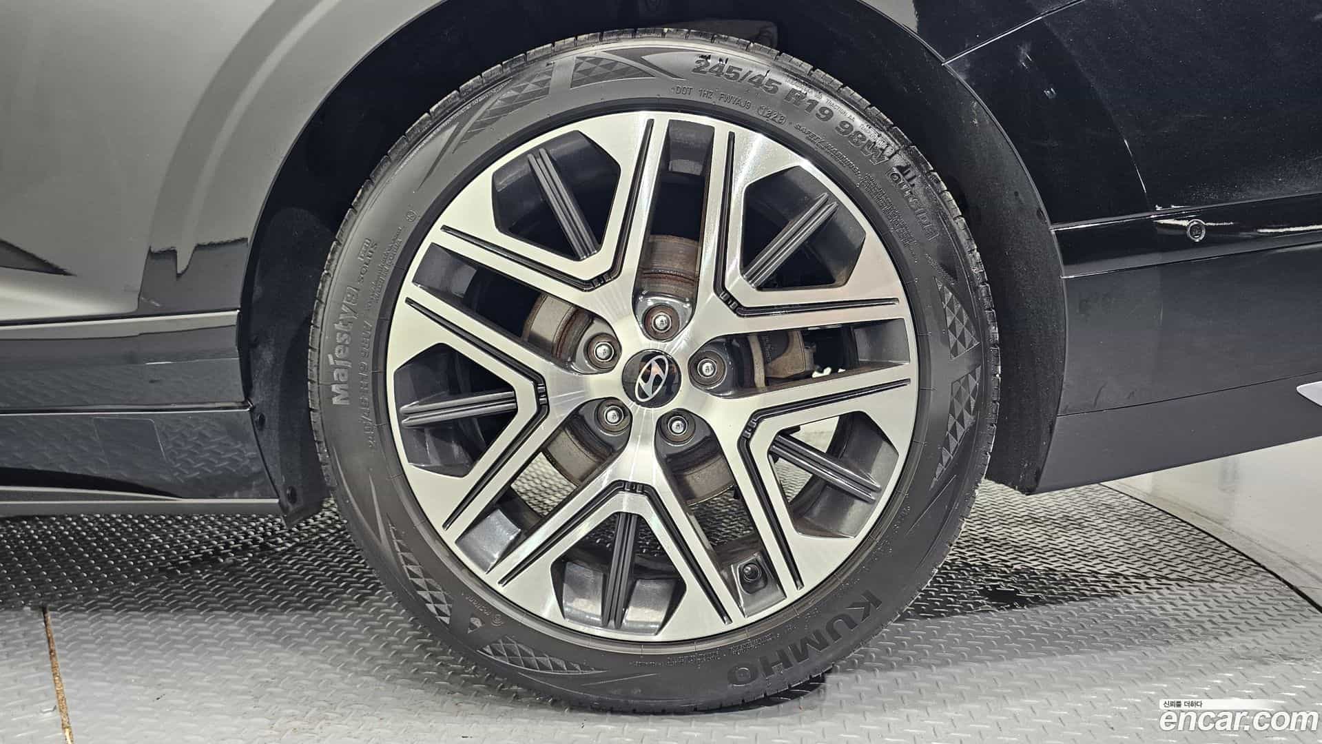 Grandeur Hyundai 2023.3-OUTER-031