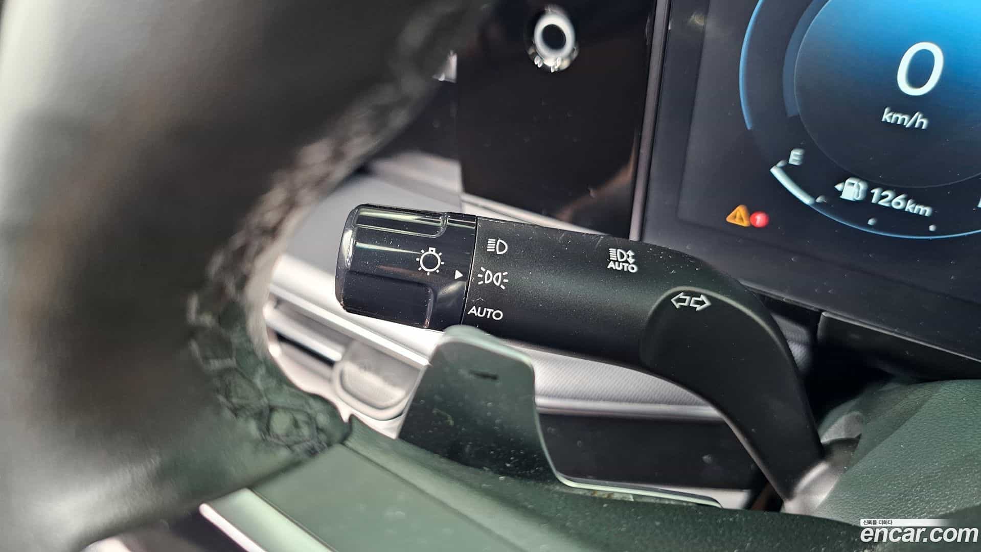 Grandeur Hyundai 2023.3-OPTION-042