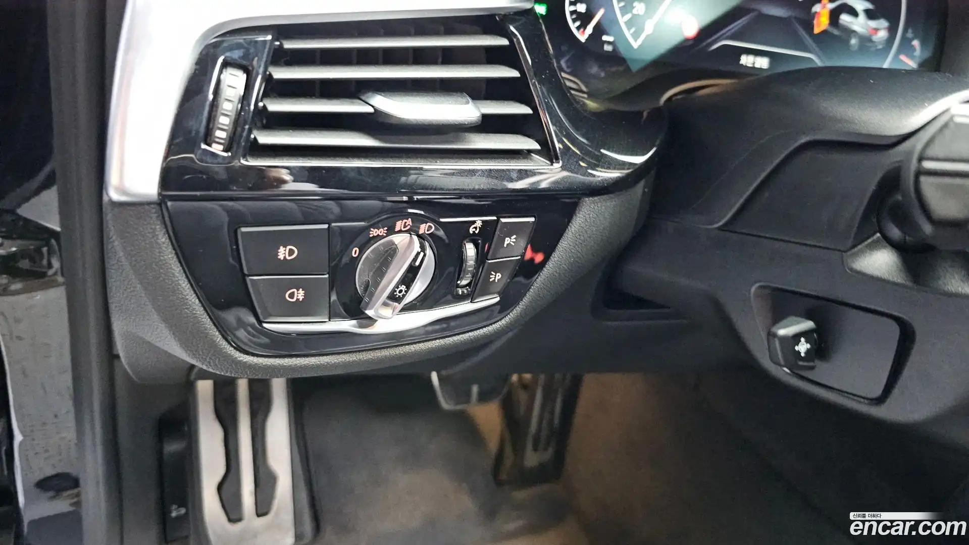 5-Series BMW 2019.6-OPTION-041