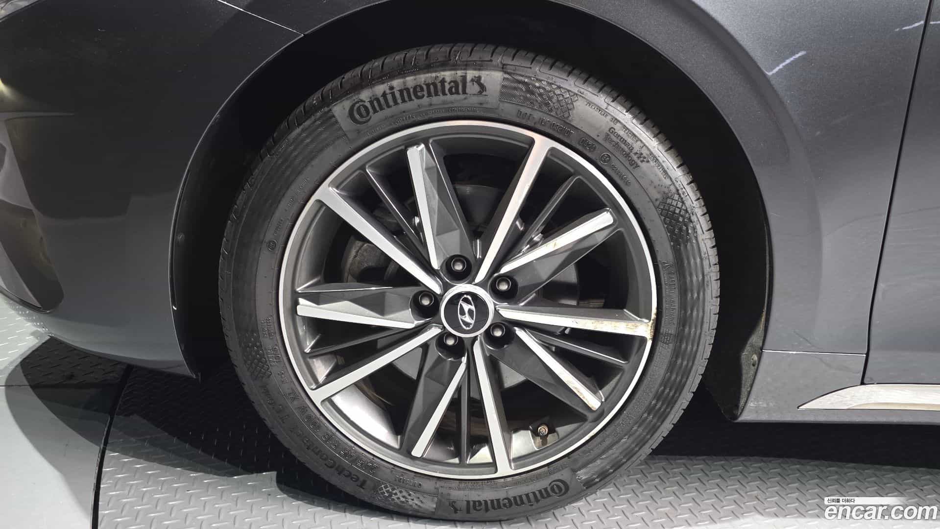 Grandeur Hyundai 2022.3-OUTER-005