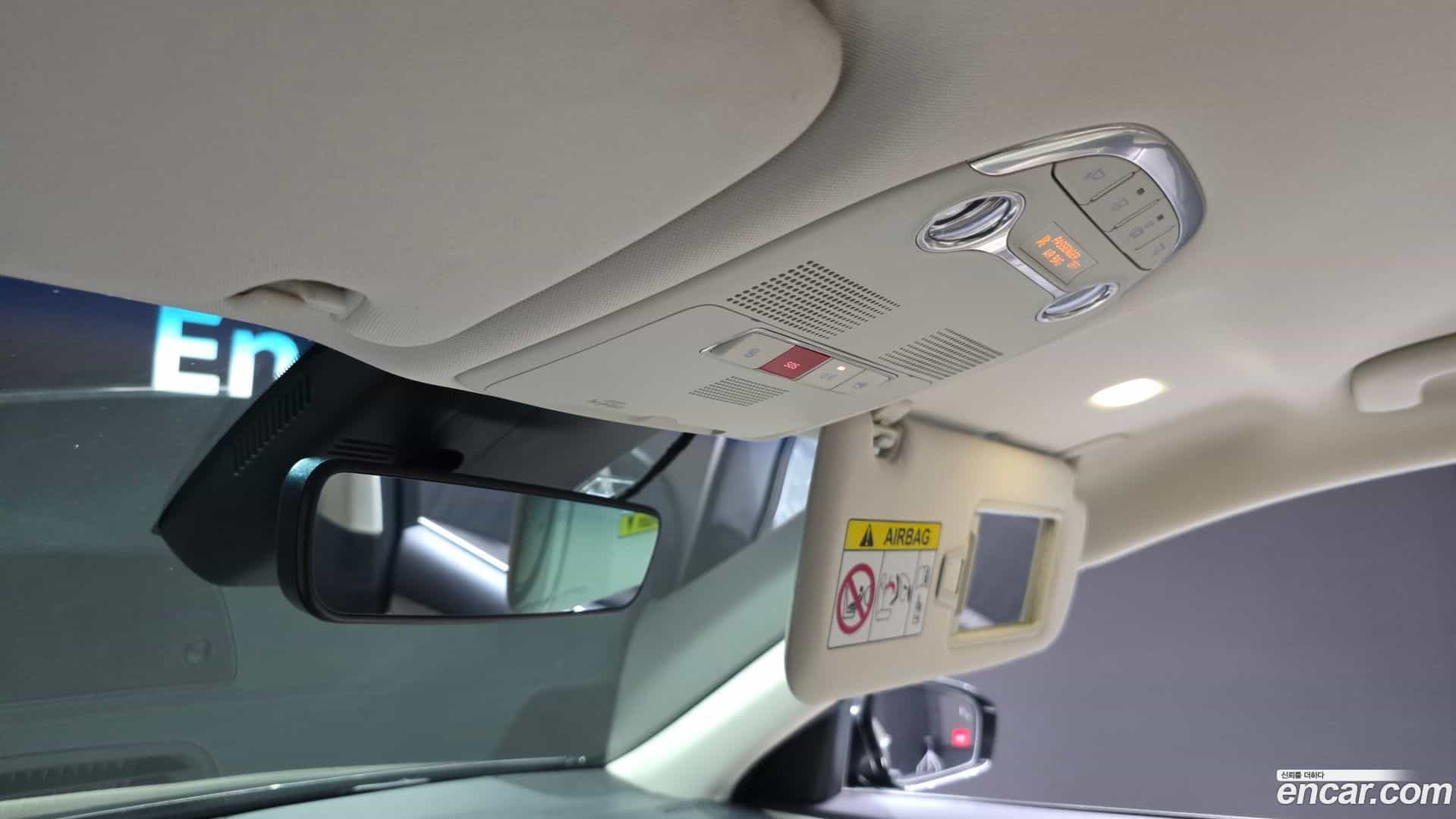Grandeur Hyundai 2022.3-OPTION-023