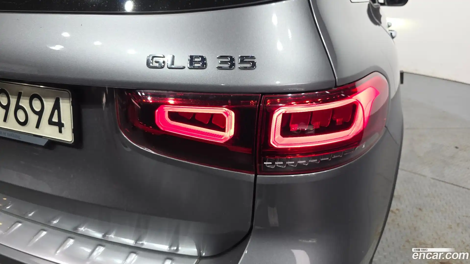 GLB-Class Mercedes-Benz 2021.4-OUTER-033