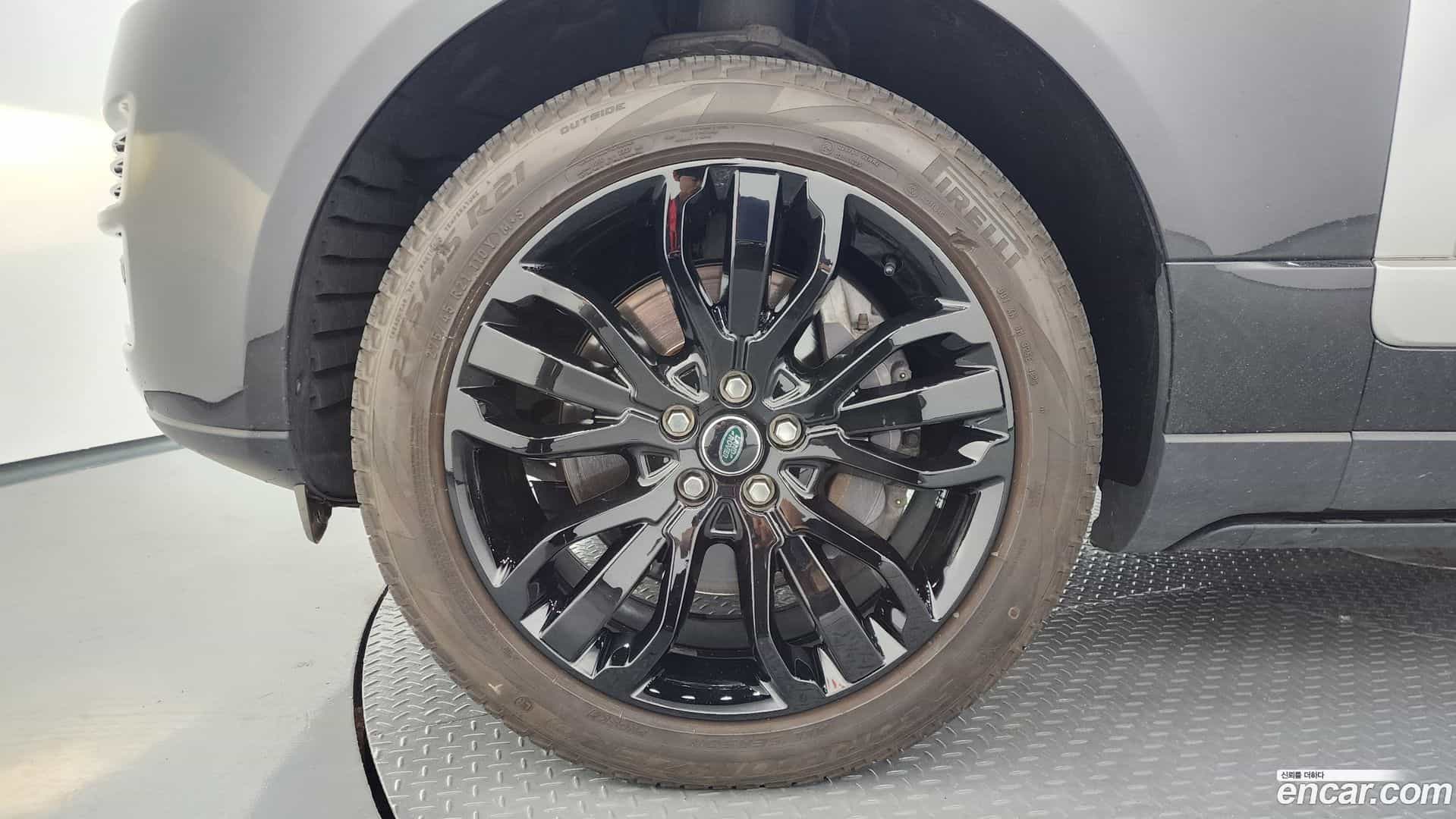 Range Rover Land Rover 2013.2-OUTER-005
