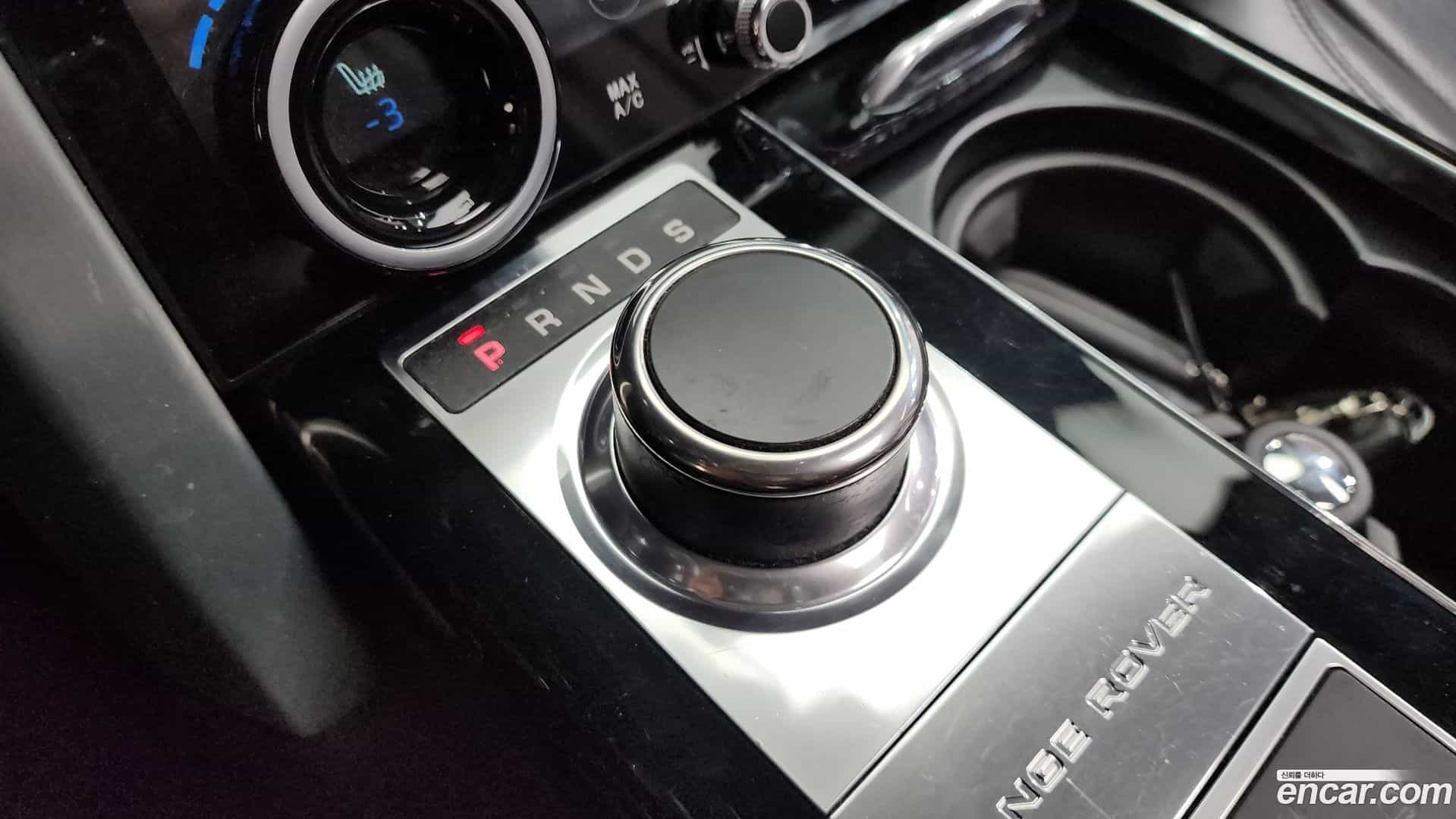 Range Rover Land Rover 2013.2-INNER-009