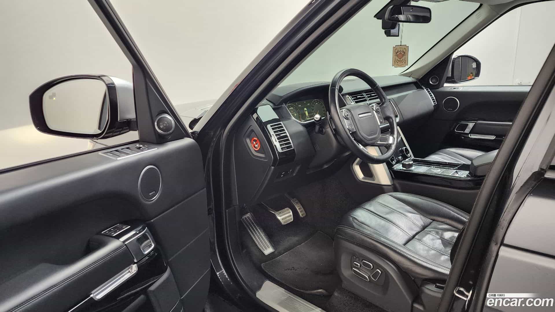 Range Rover Land Rover 2013.2-INNER-010