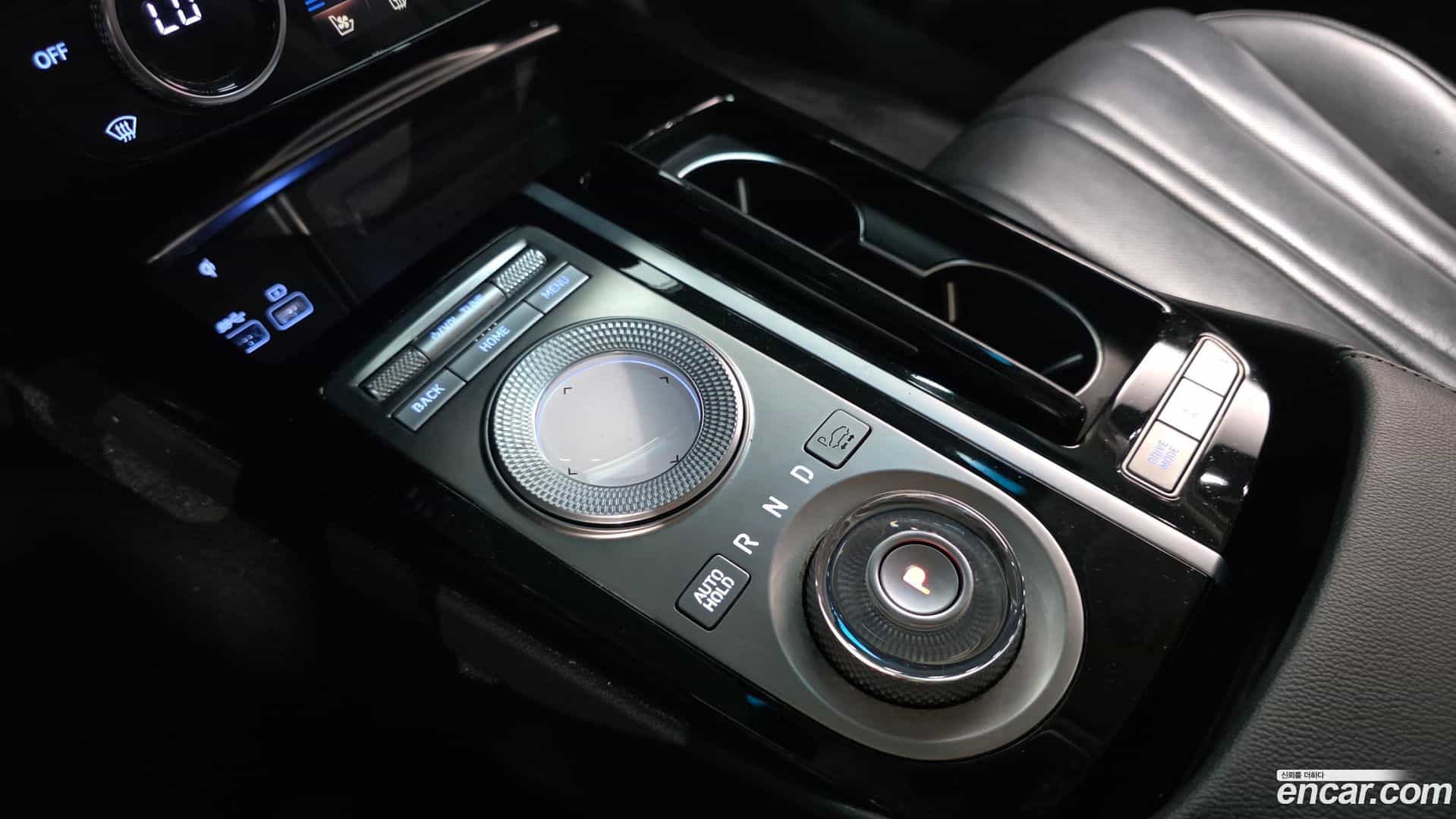 G80 Genesis 2021.2-INNER-009
