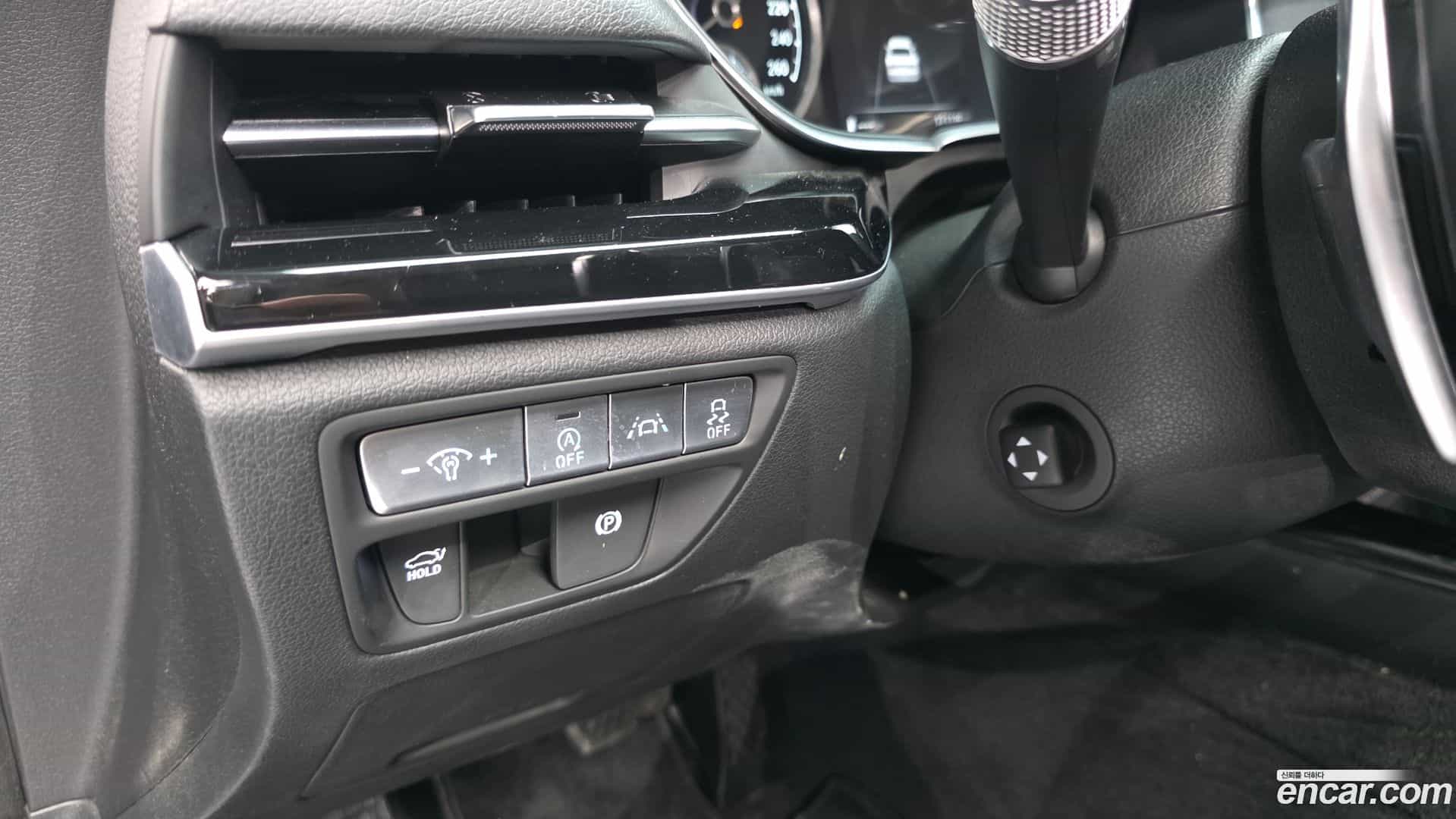 G80 Genesis 2021.2-OPTION-022