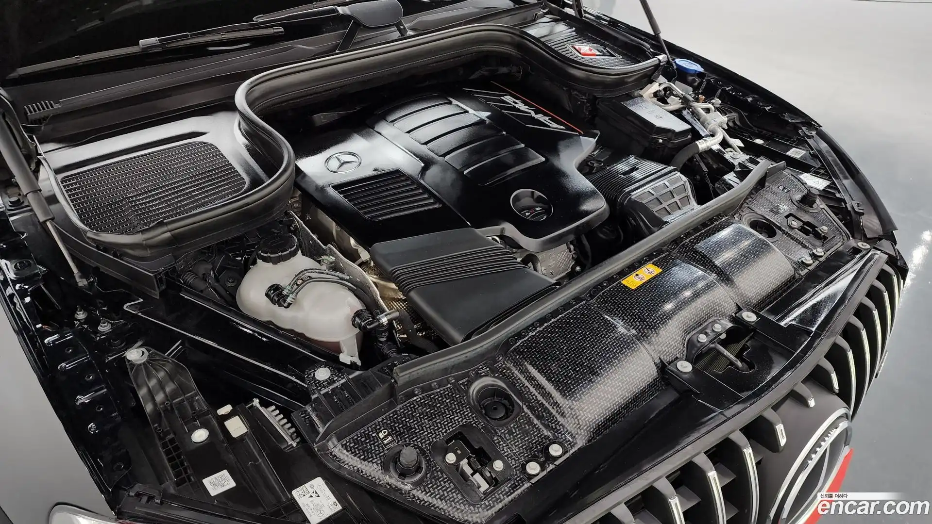 GLE-Class Mercedes-Benz 2023.7-OUTER-006