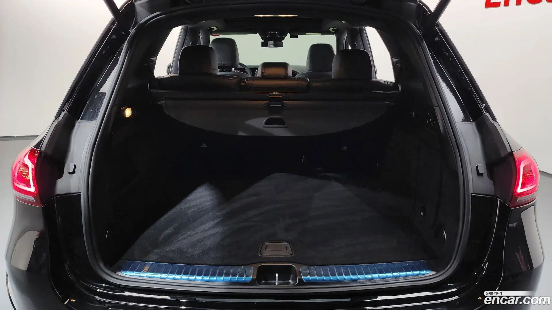 GLE-Class Mercedes-Benz 2023.7-OPTION-023