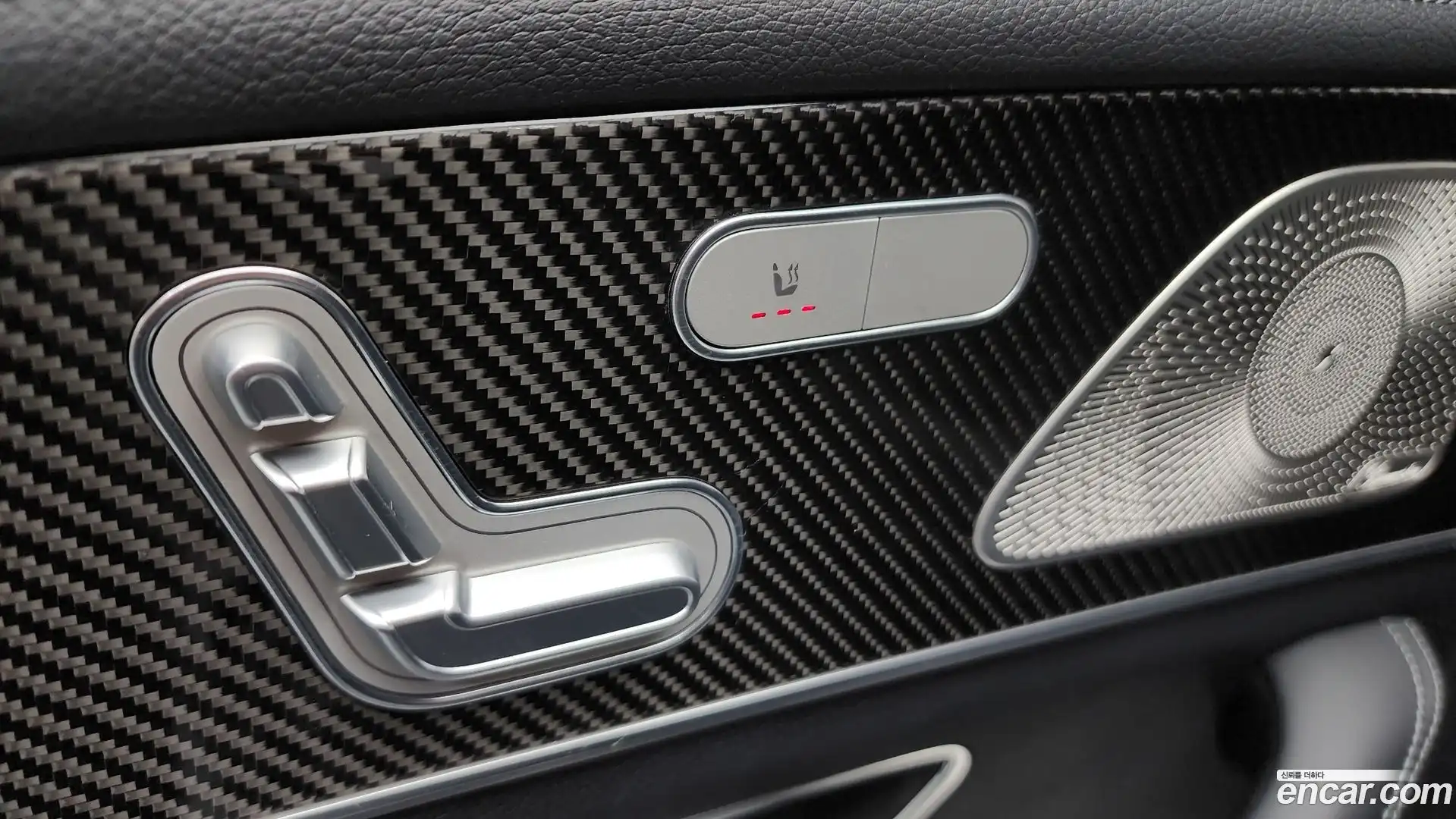 GLE-Class Mercedes-Benz 2023.7-OPTION-046