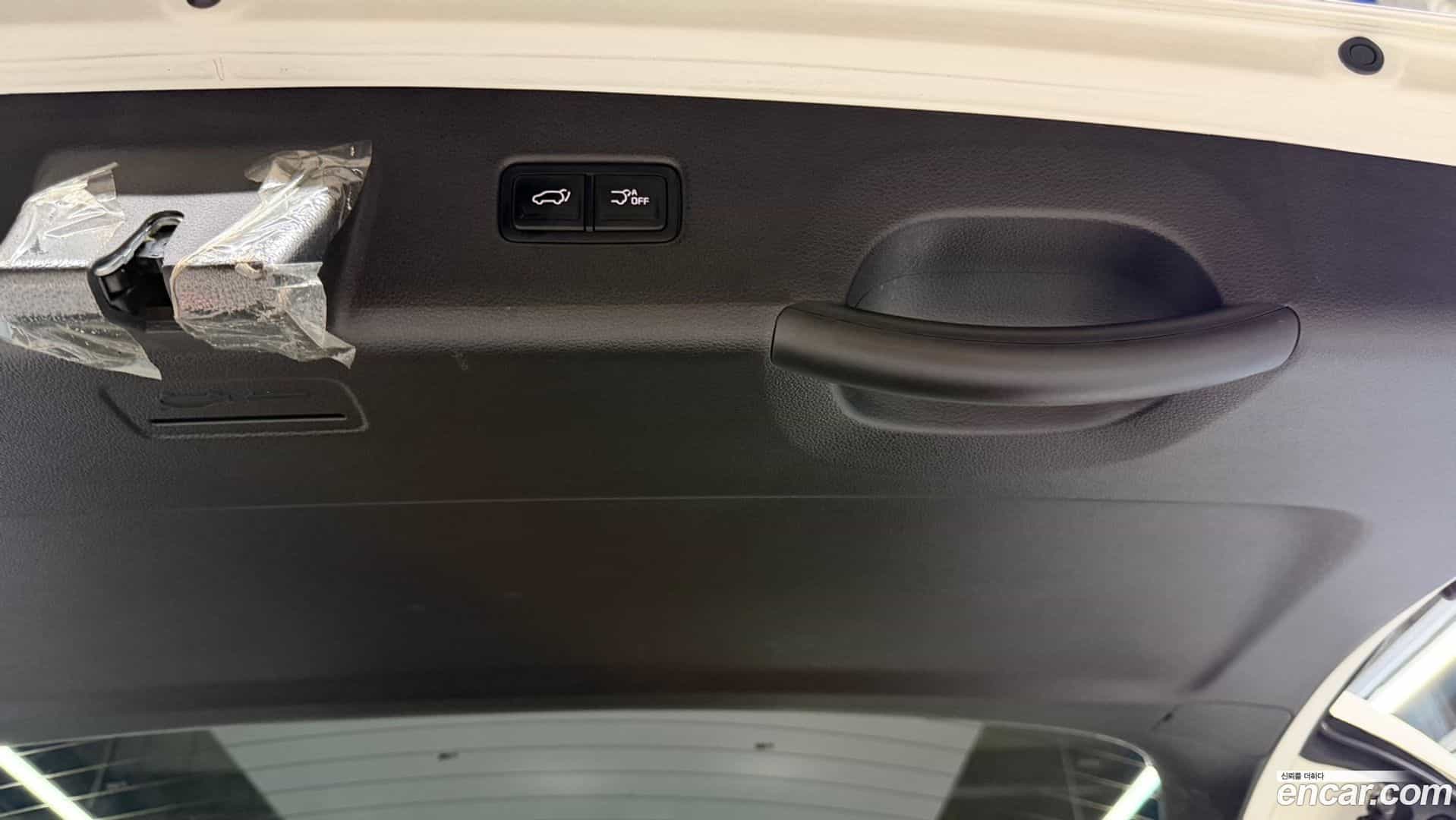 Canival Kia 2023.3-OPTION-023