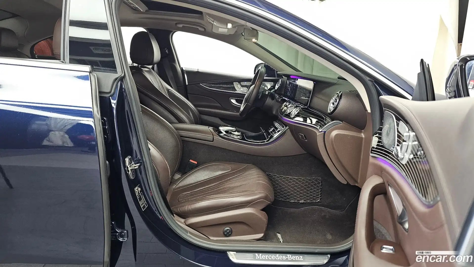 CLS-Class Mercedes-Benz 2019.10-OPTION-015
