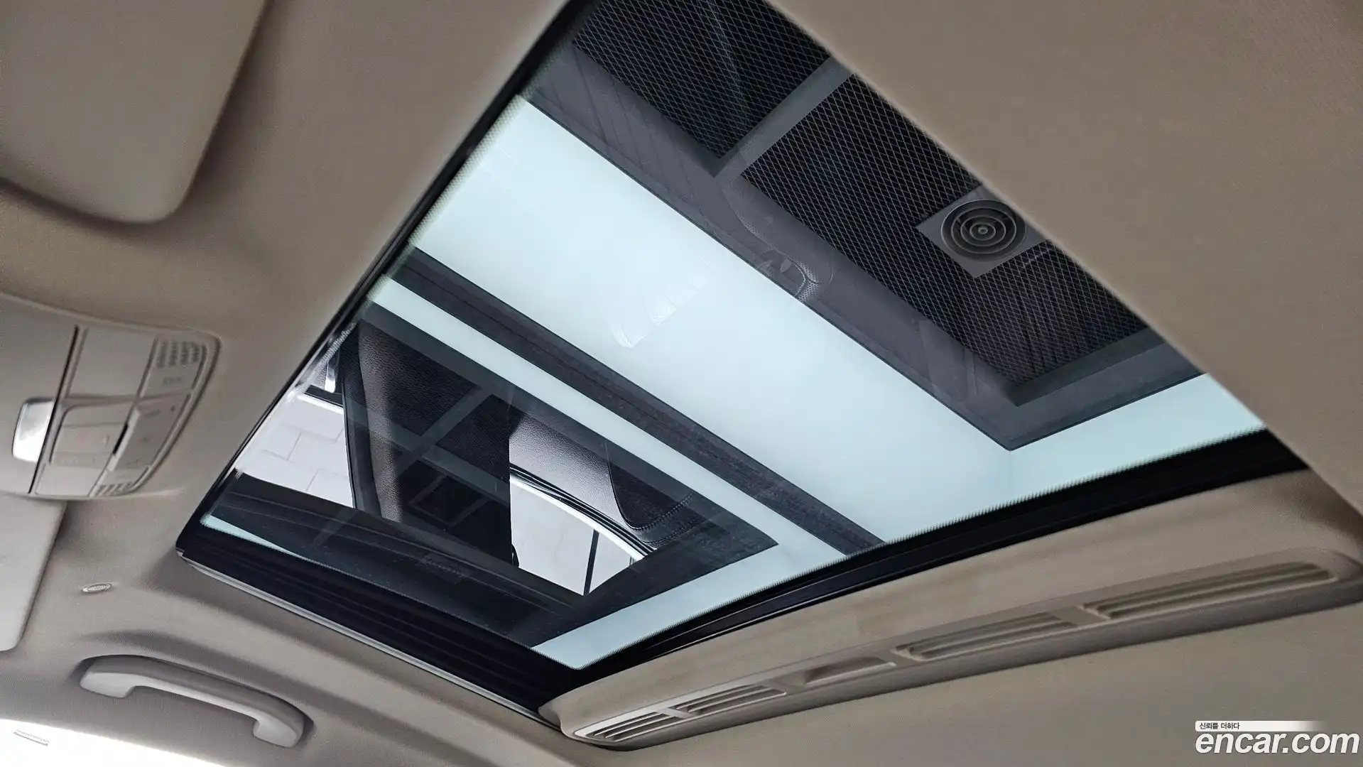 CLS-Class Mercedes-Benz 2019.10-OPTION-022